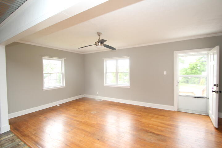 449 Mooreland Avenue Property Photo 5