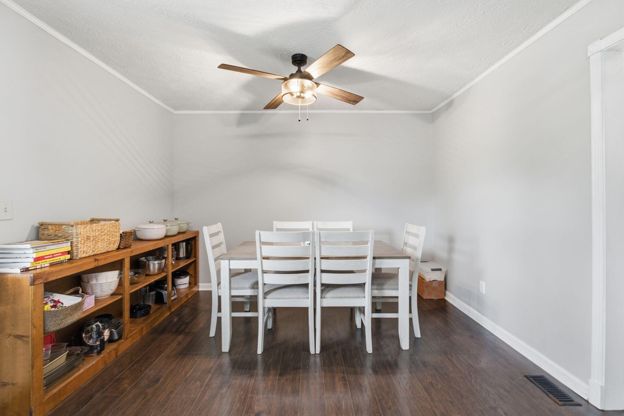 308 Martin Drive Property Photo 9