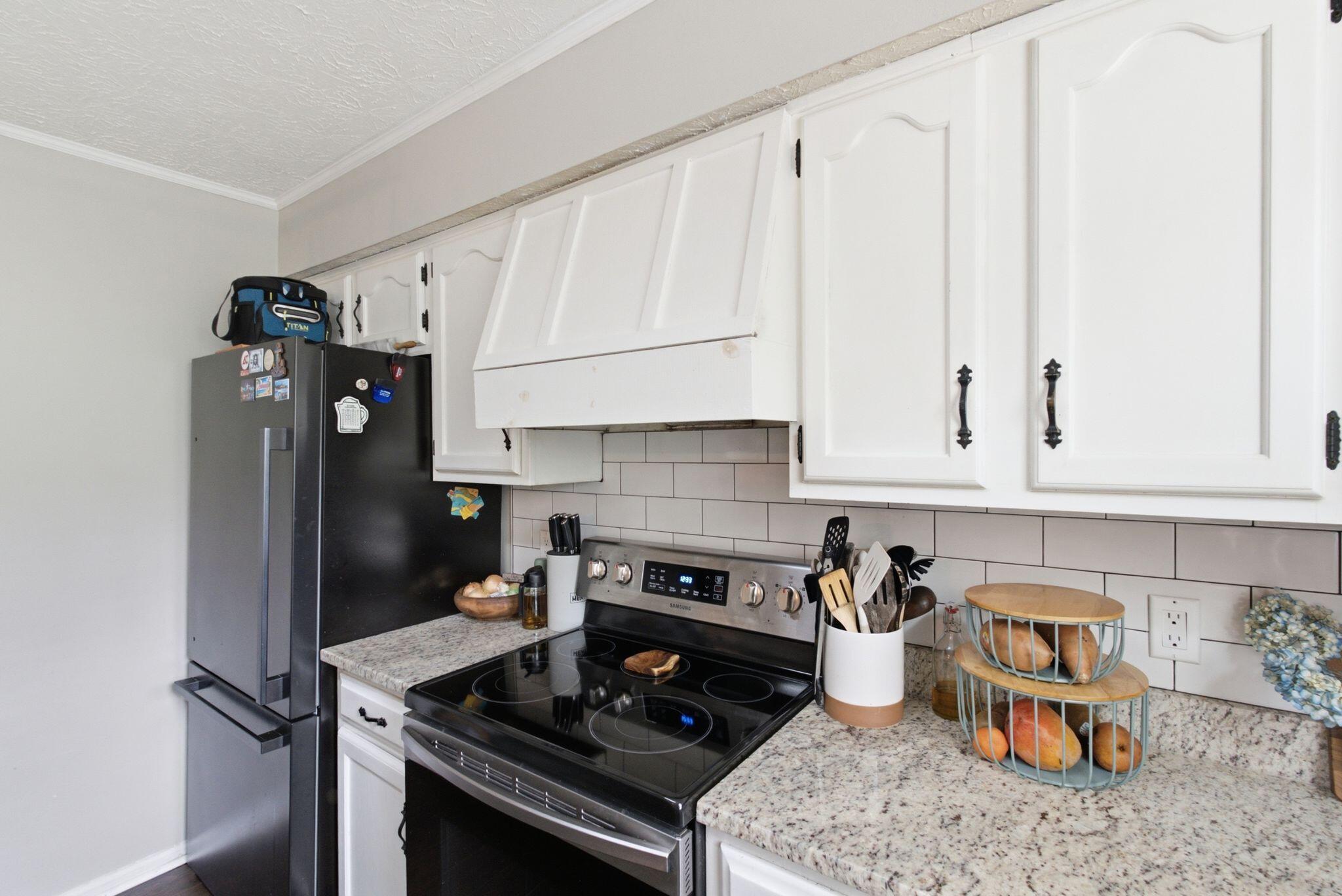308 Martin Drive Property Photo 15