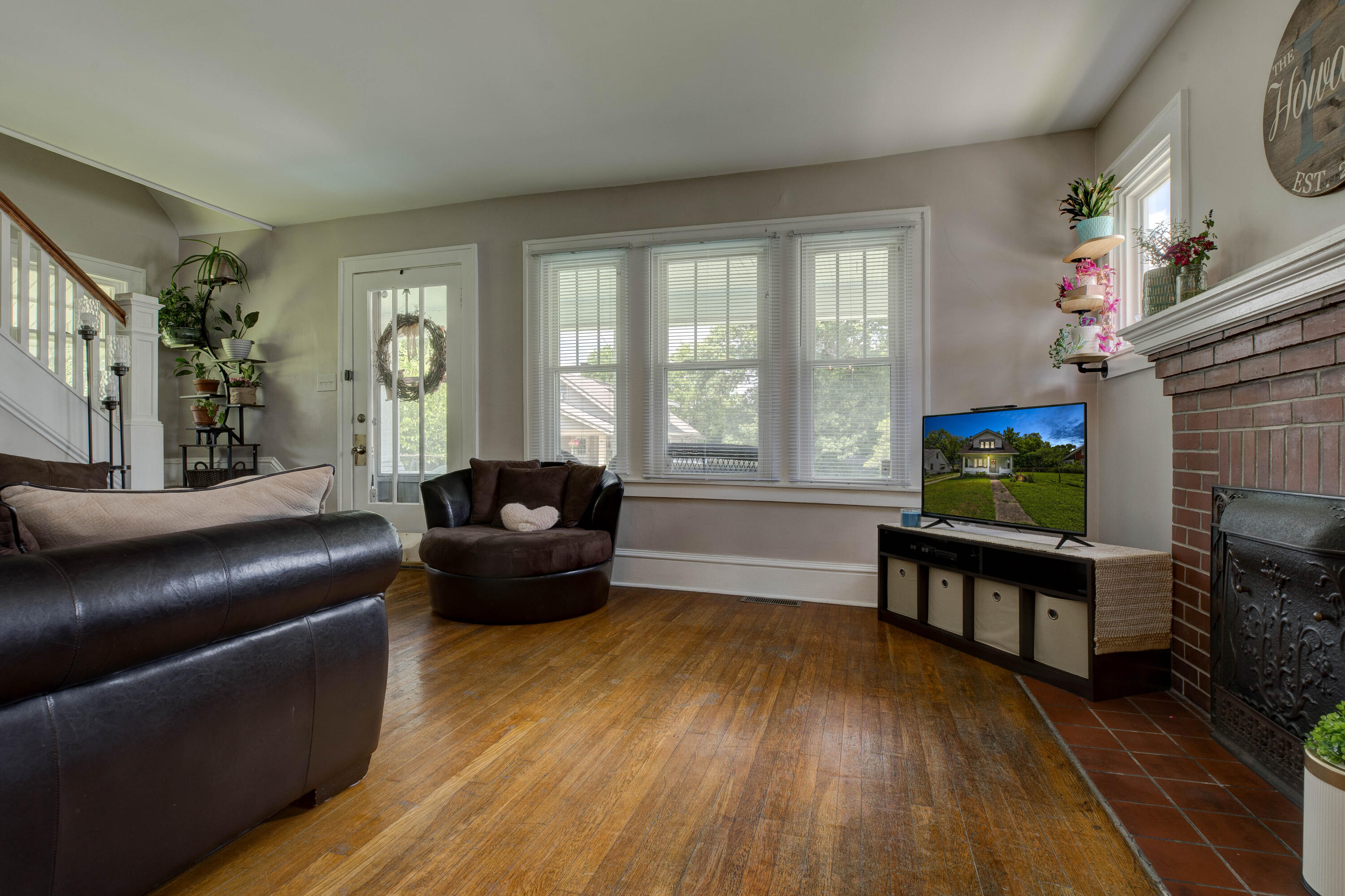 13 Long Avenue Property Photo 8