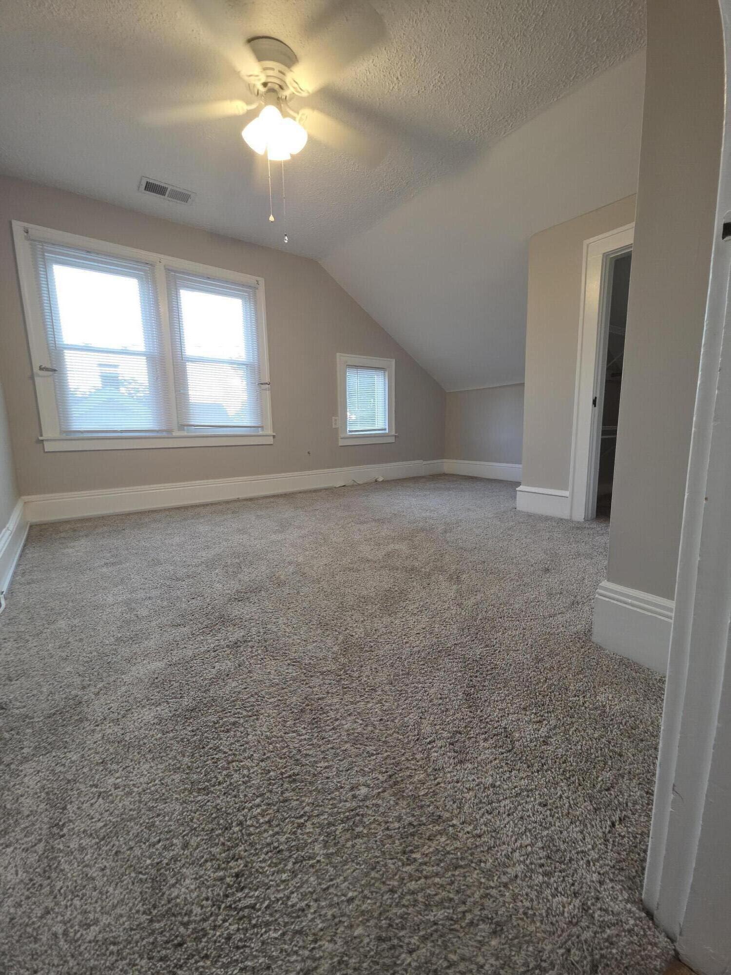 13 Long Avenue Property Photo 21