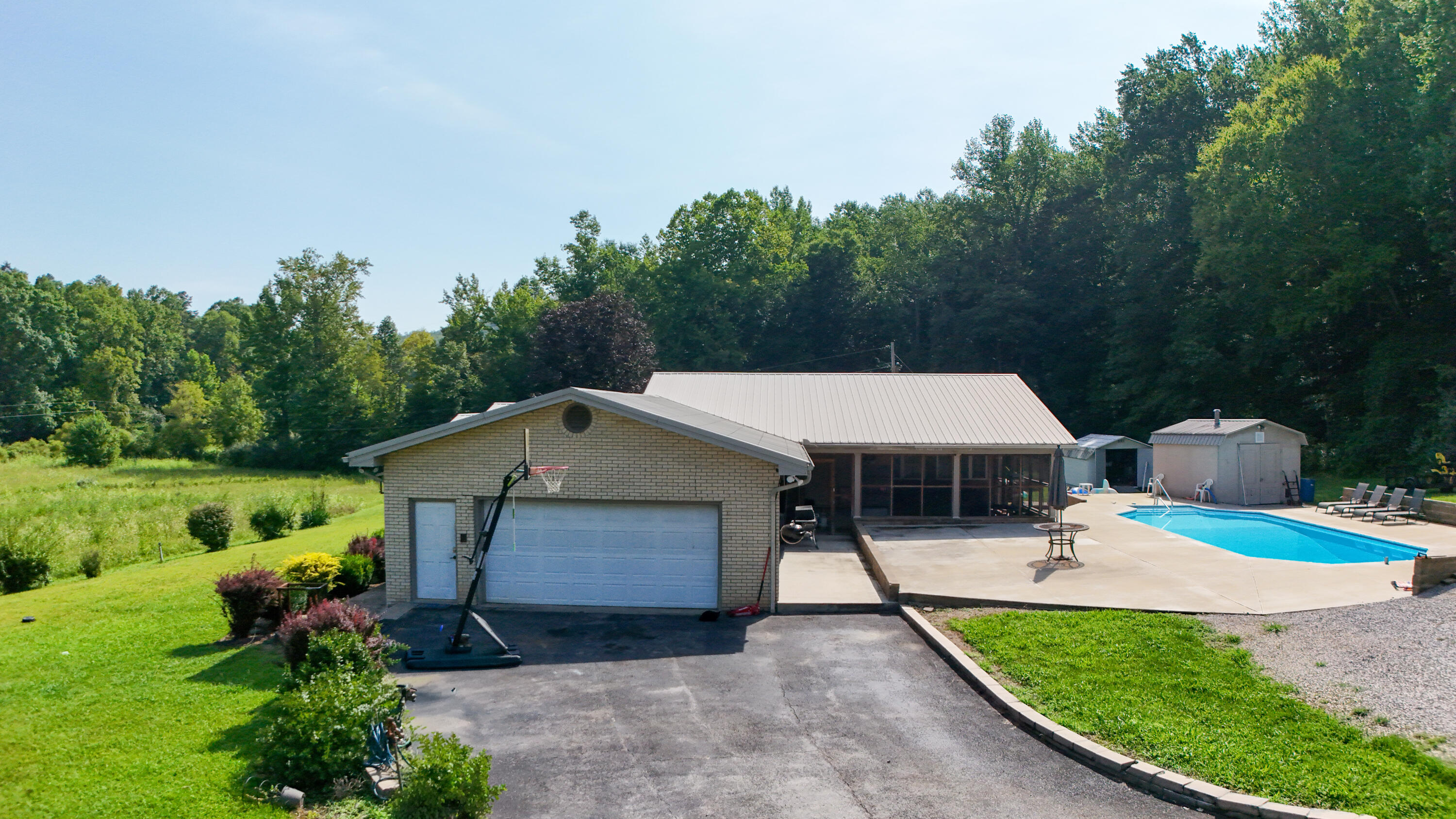 455 Mosley Branch Road Property Photo 3