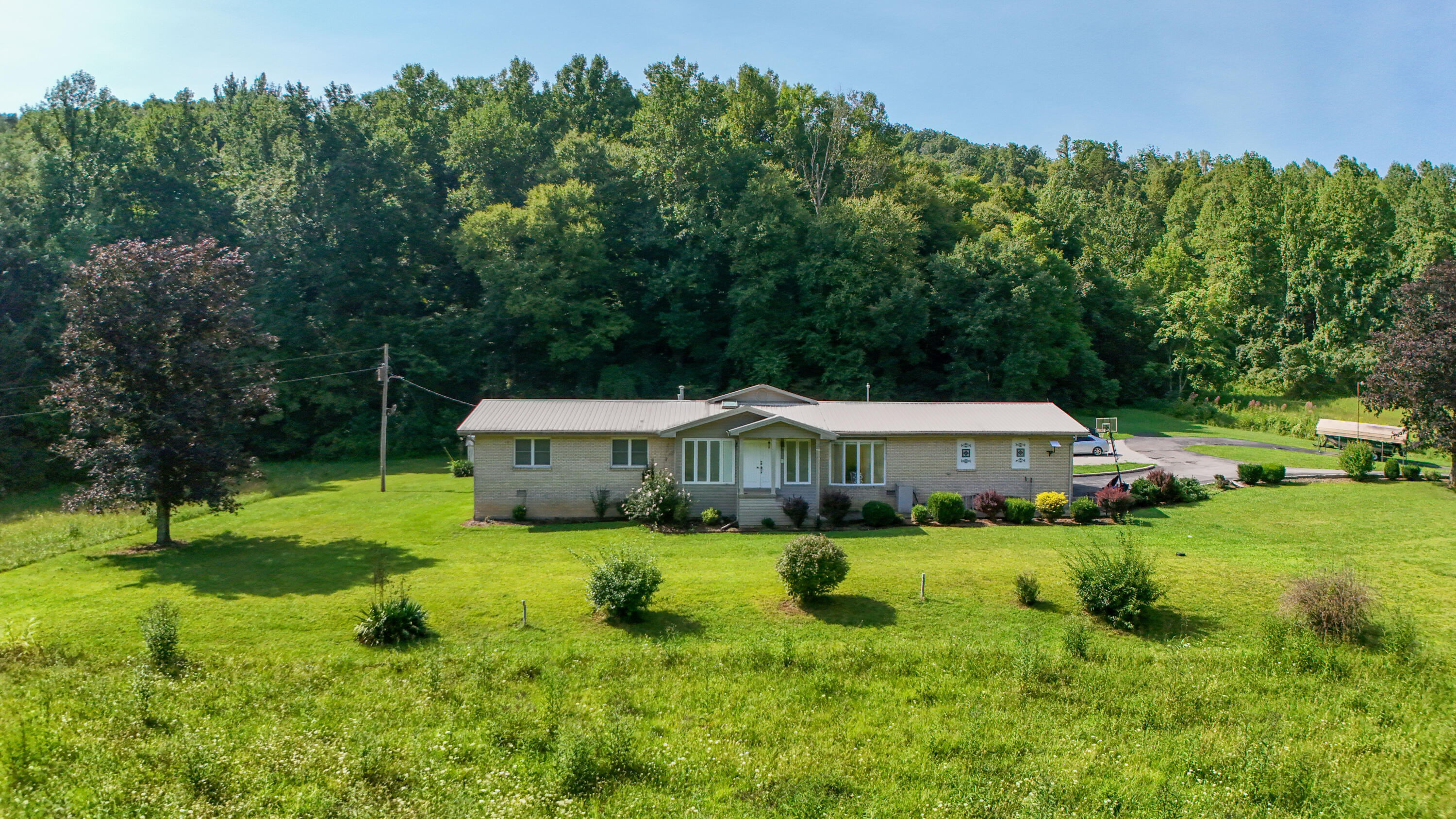 455 Mosley Branch Road Property Photo 4