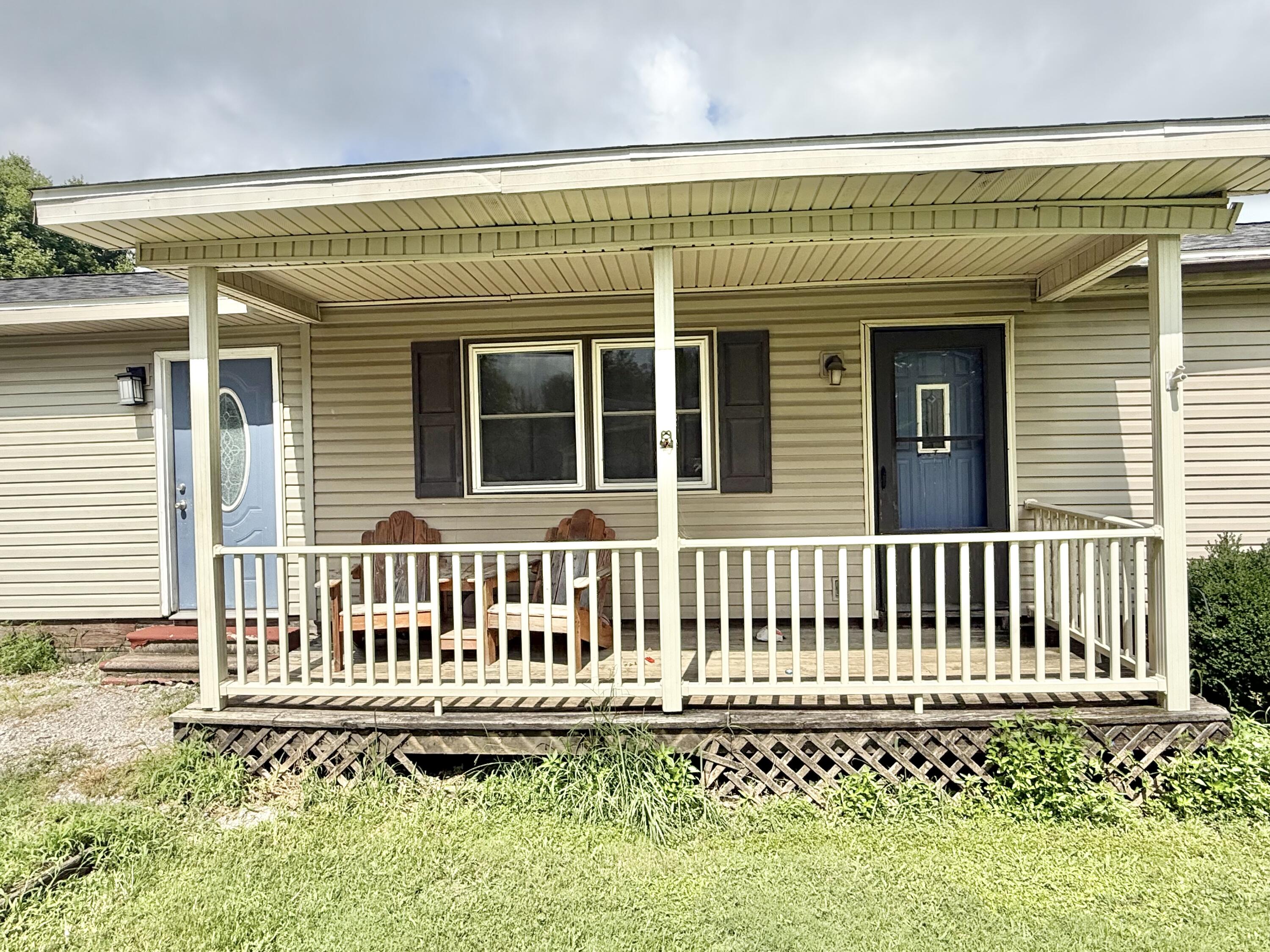468 E Court Street Property Photo 2