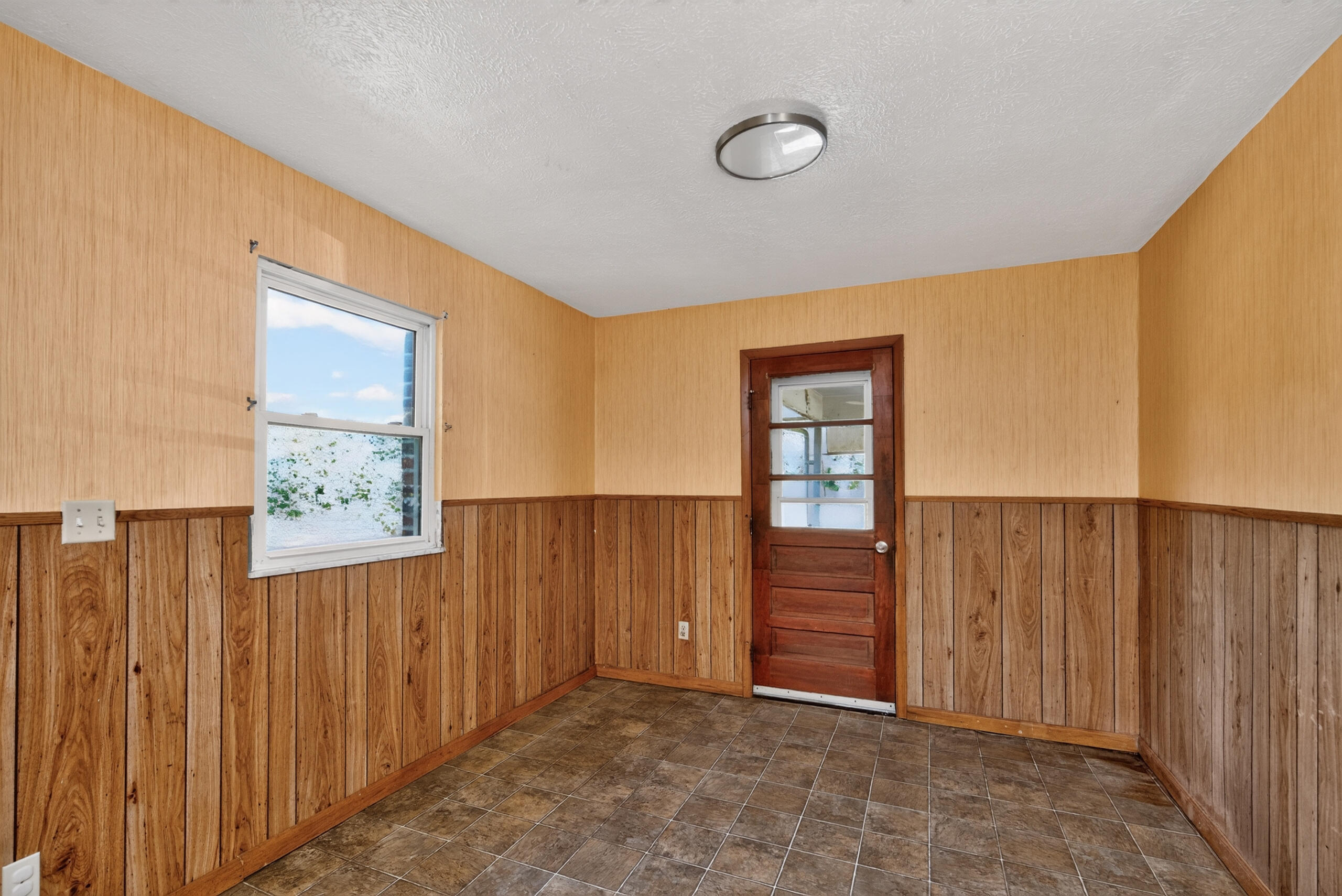 3713 Paint Creek Road Property Photo 15
