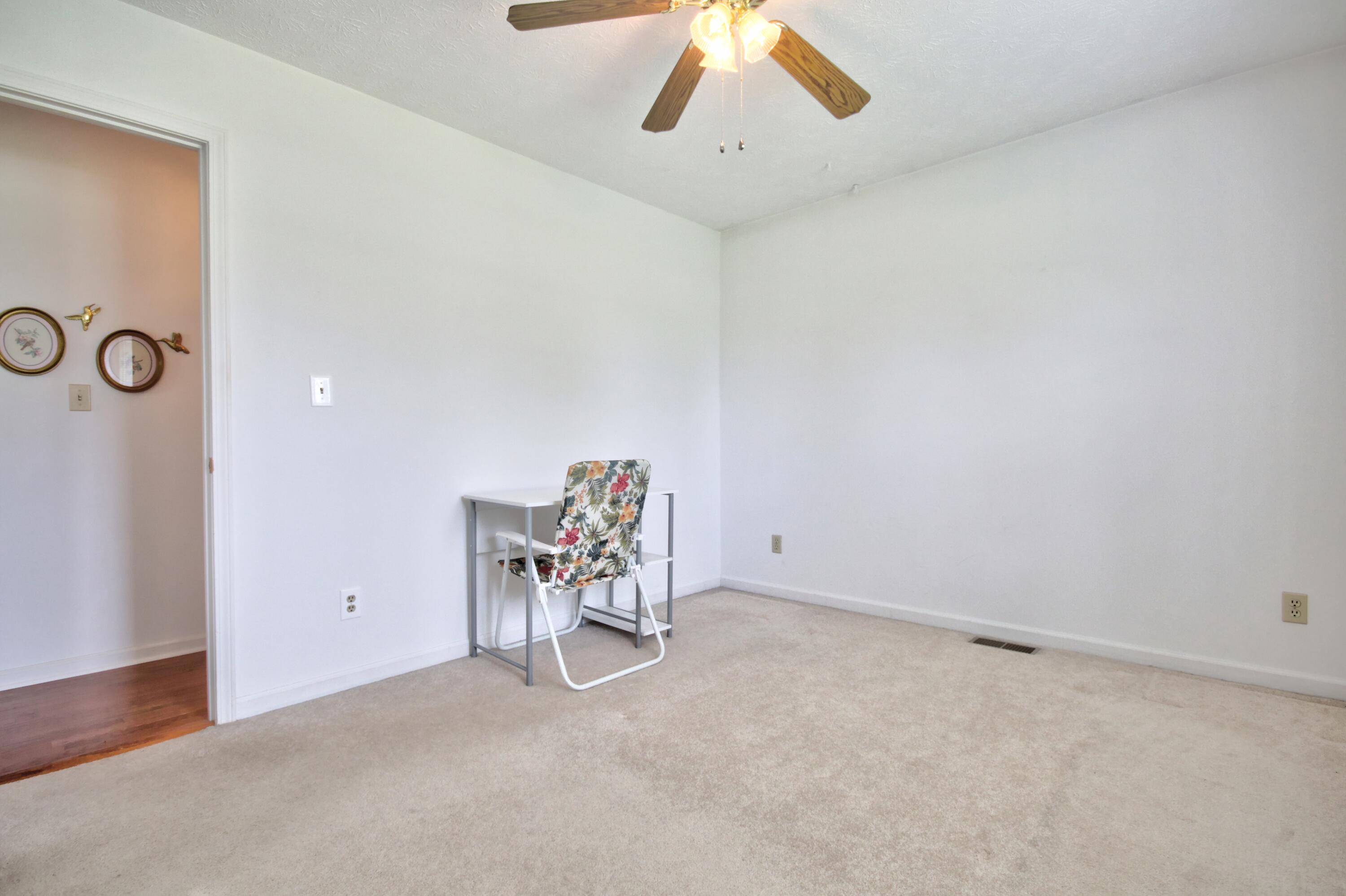 275 Middleground Way Property Photo 21