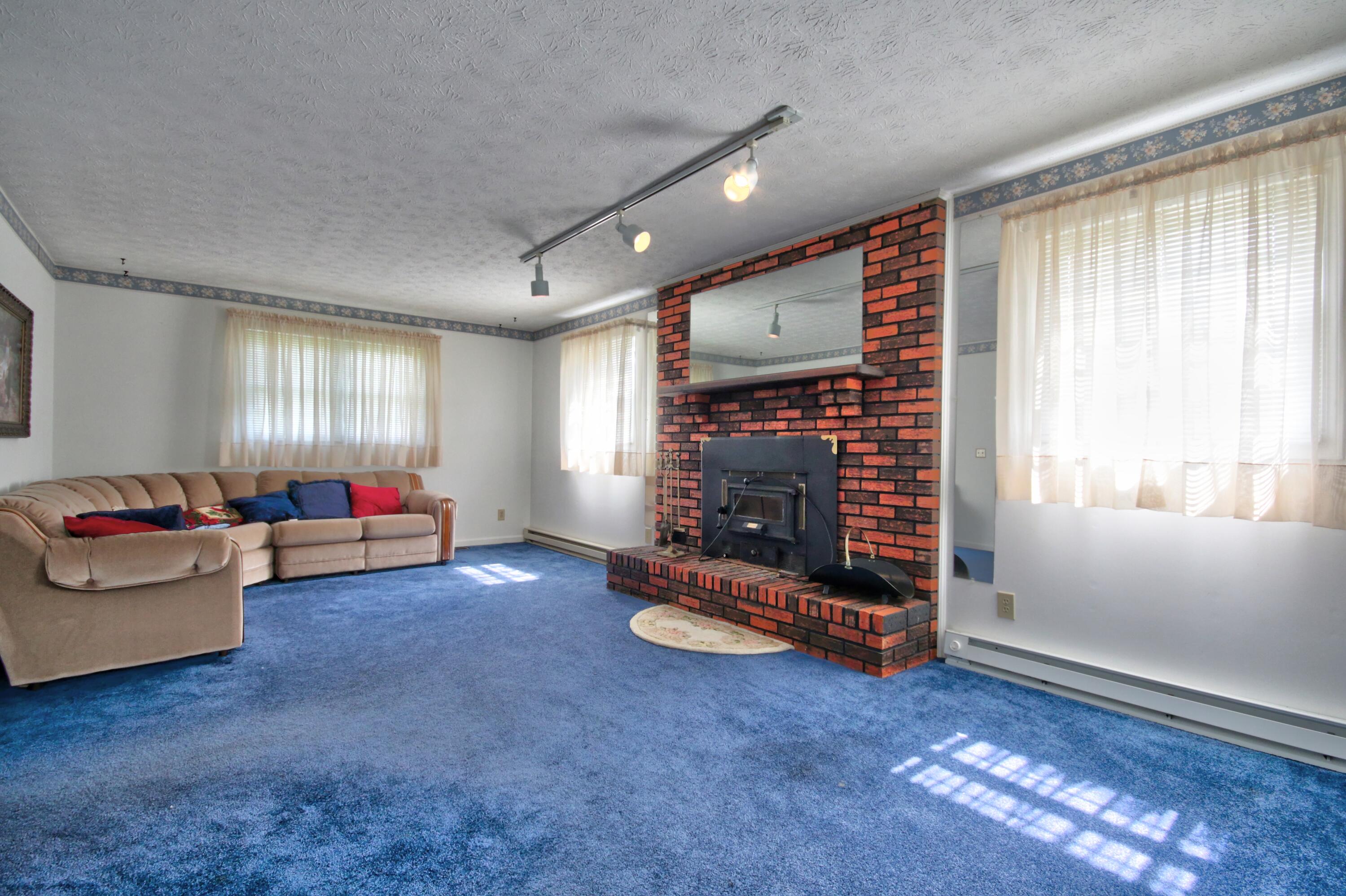 275 Middleground Way Property Photo 34