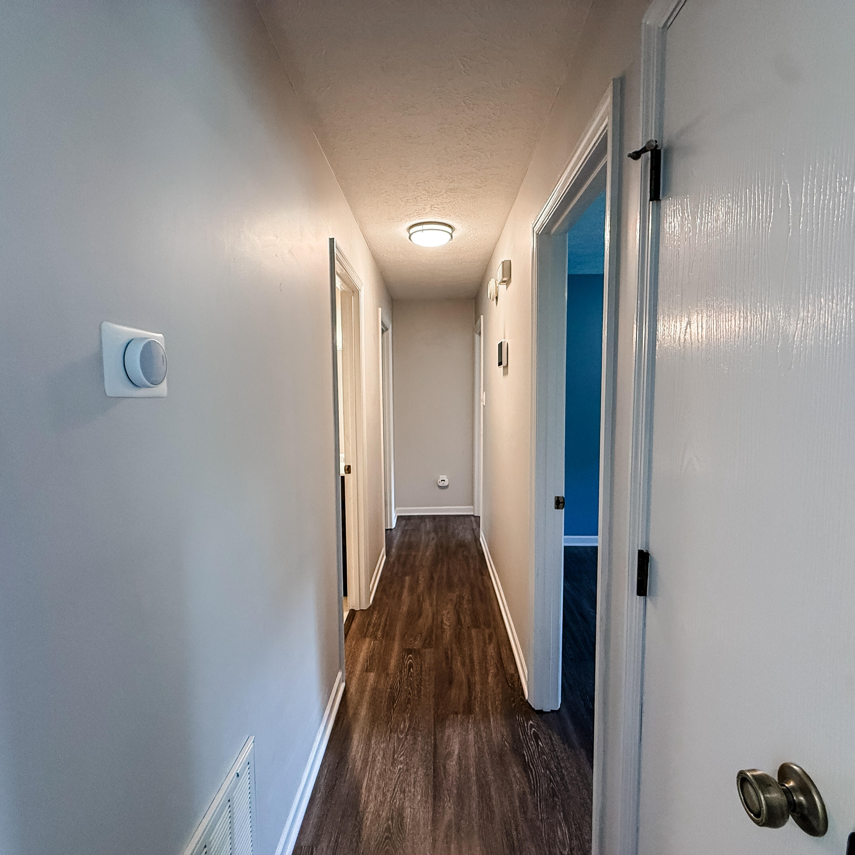 1566 Samara Glen Way Property Photo 7