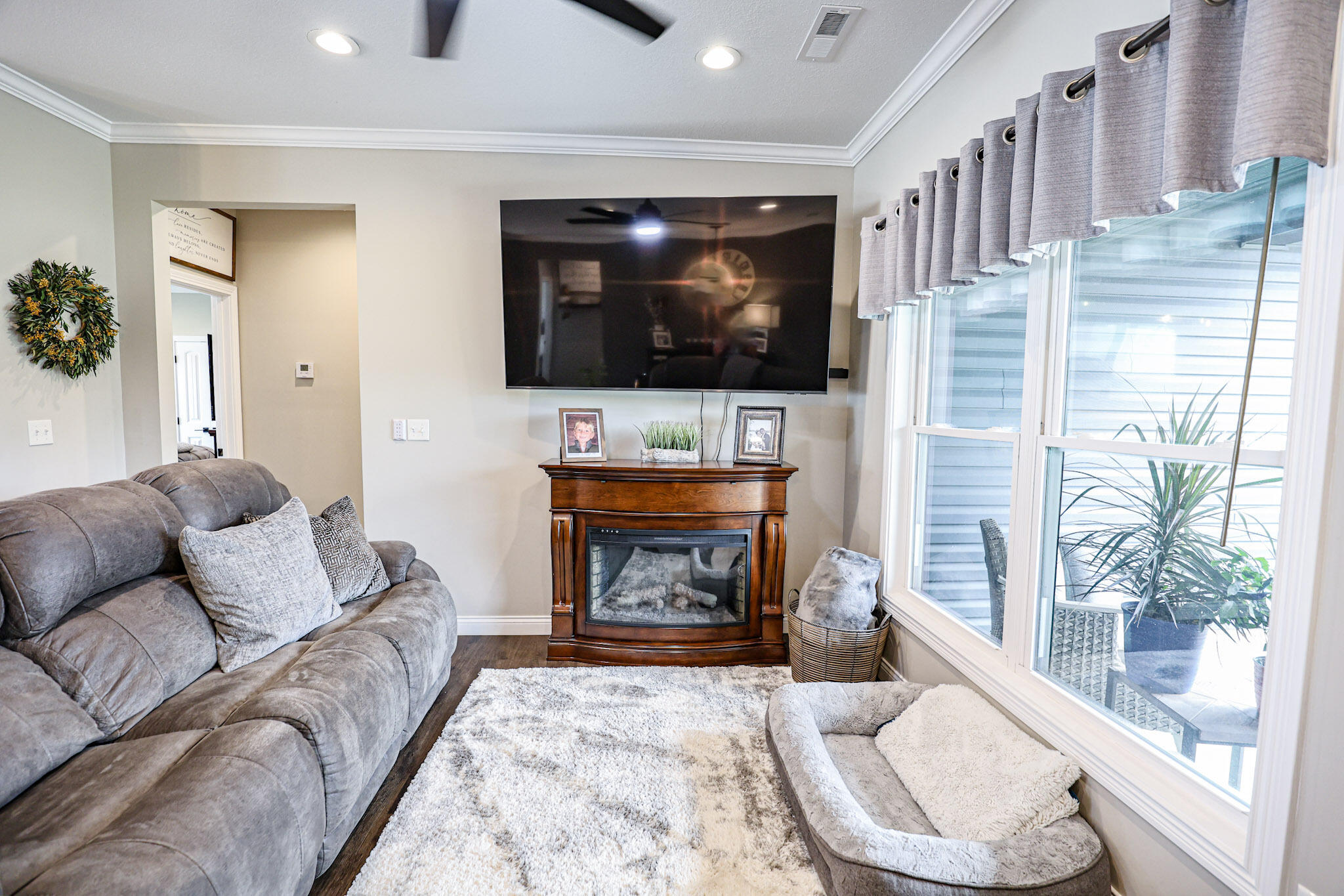 307 Parkway Drive Property Photo 8