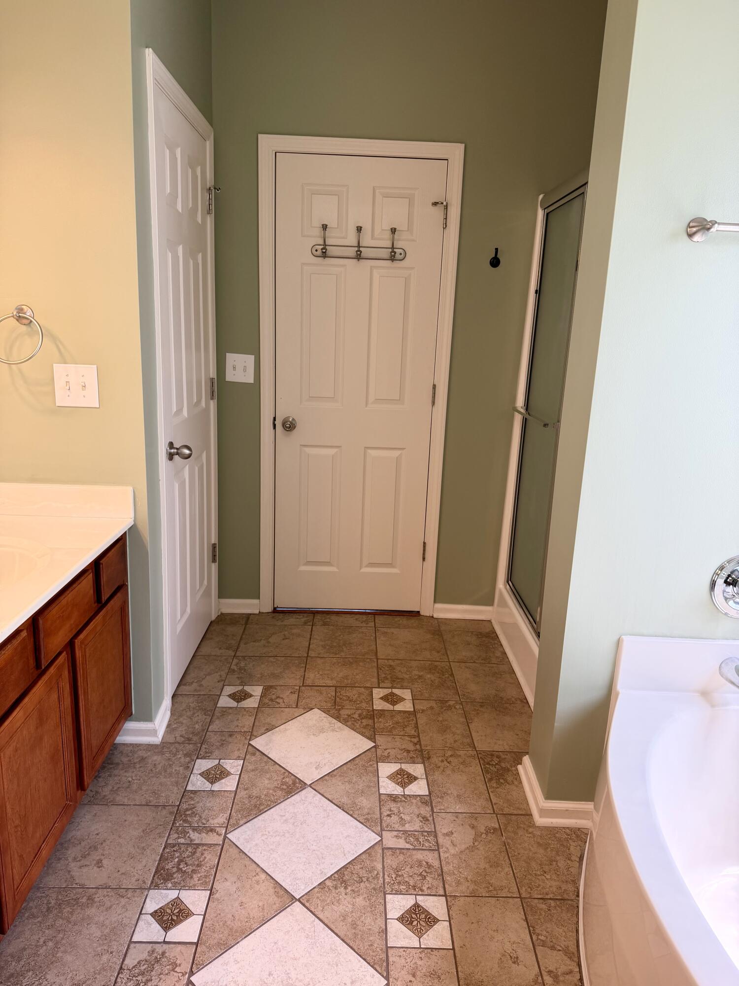 117 Cabot Place Property Photo 17