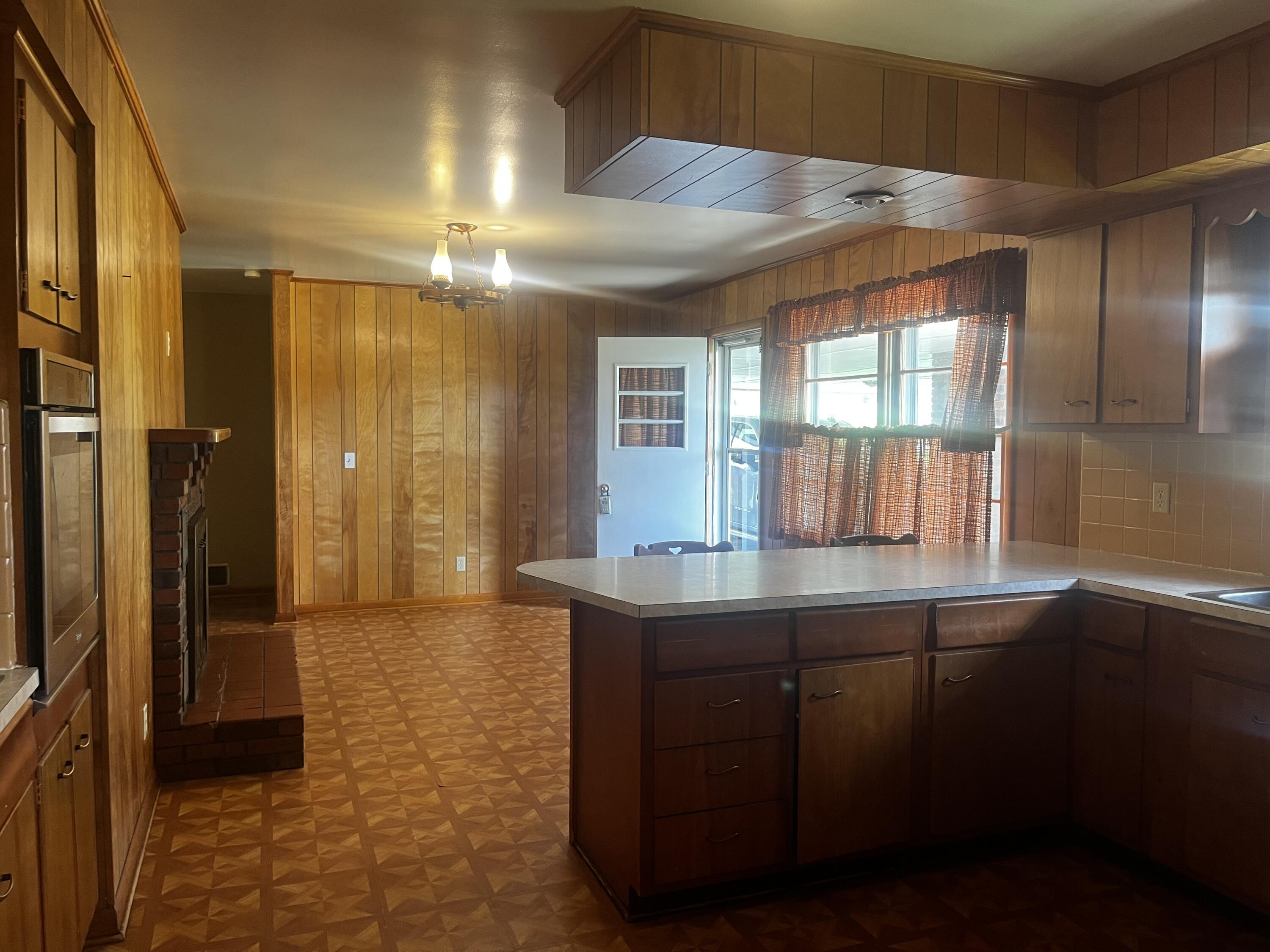 182 Harrison Avenue Property Photo 17