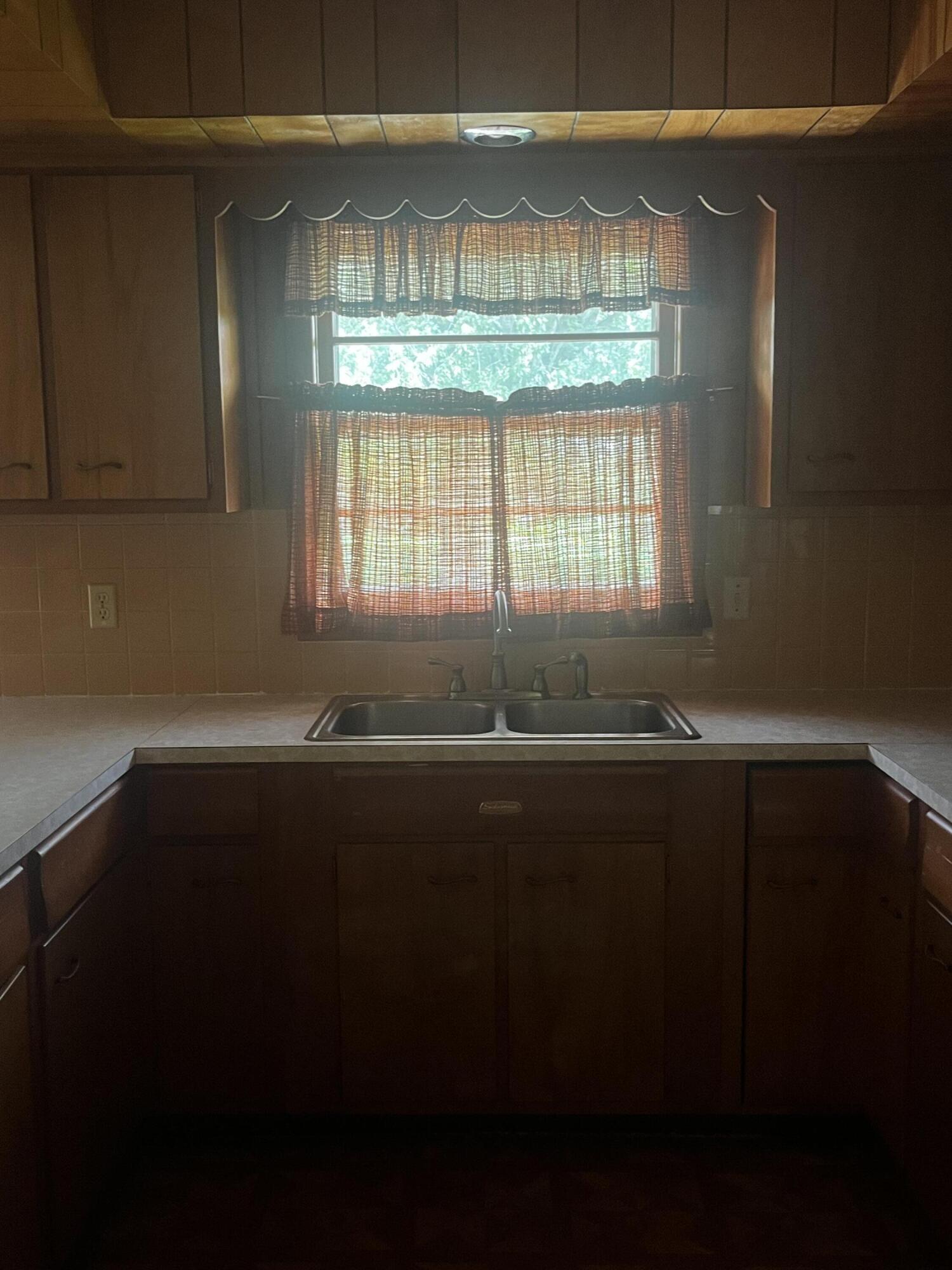 182 Harrison Avenue Property Photo 21