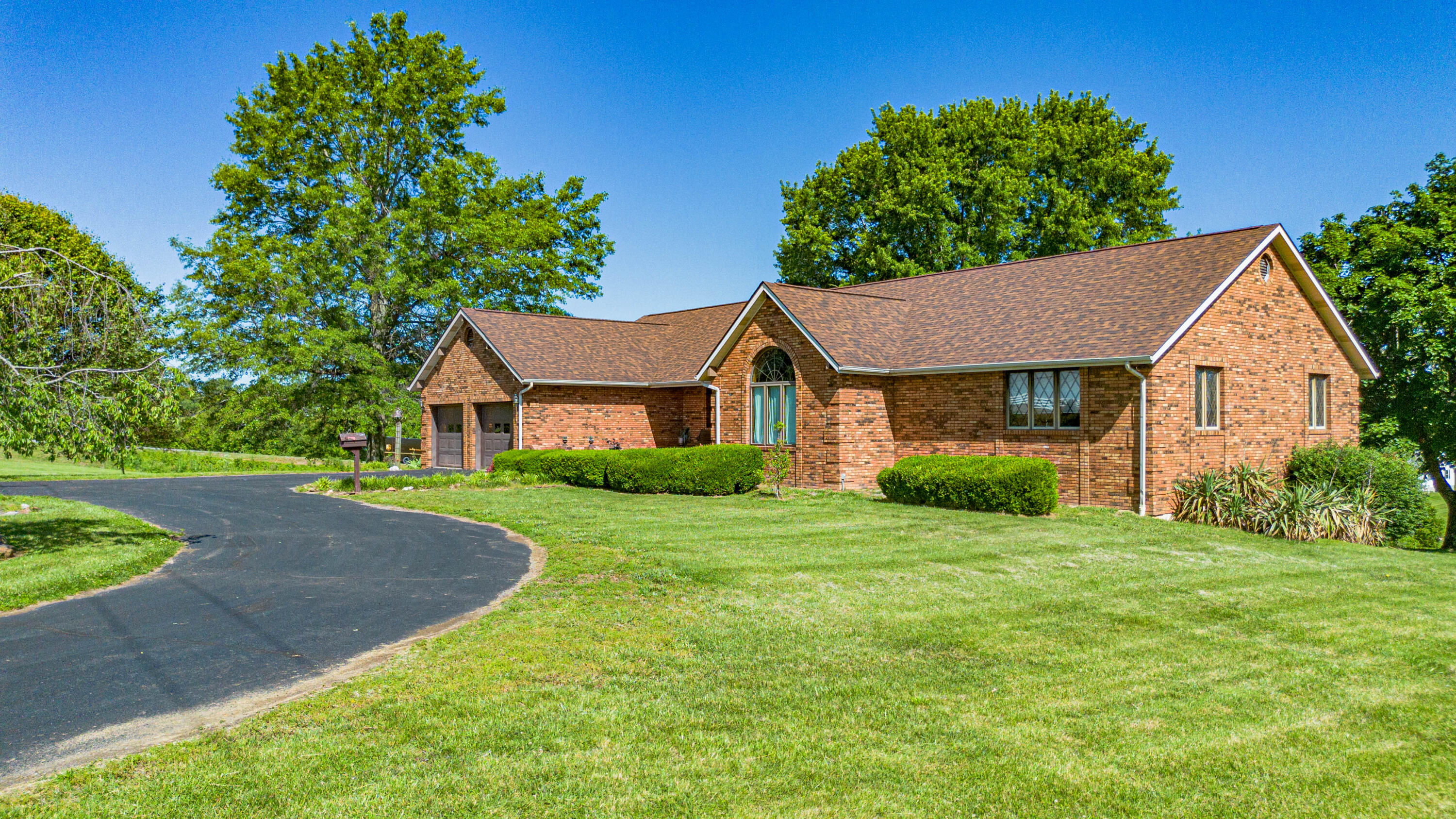 2331 Us-60 Property Photo 11