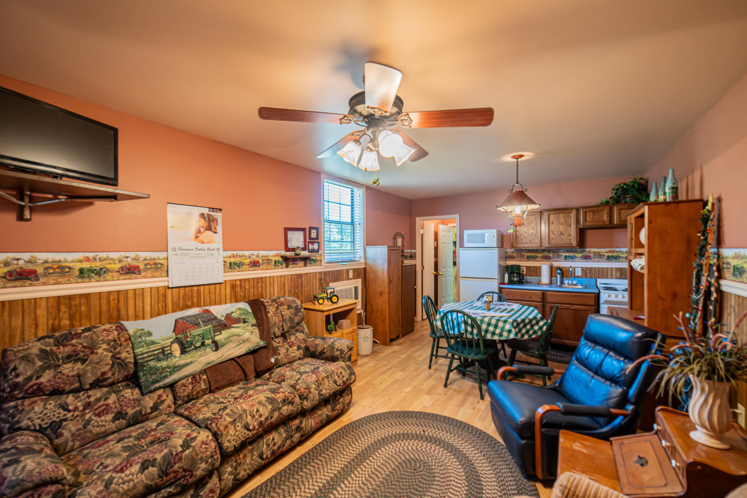 2331 Us-60 Property Photo 48
