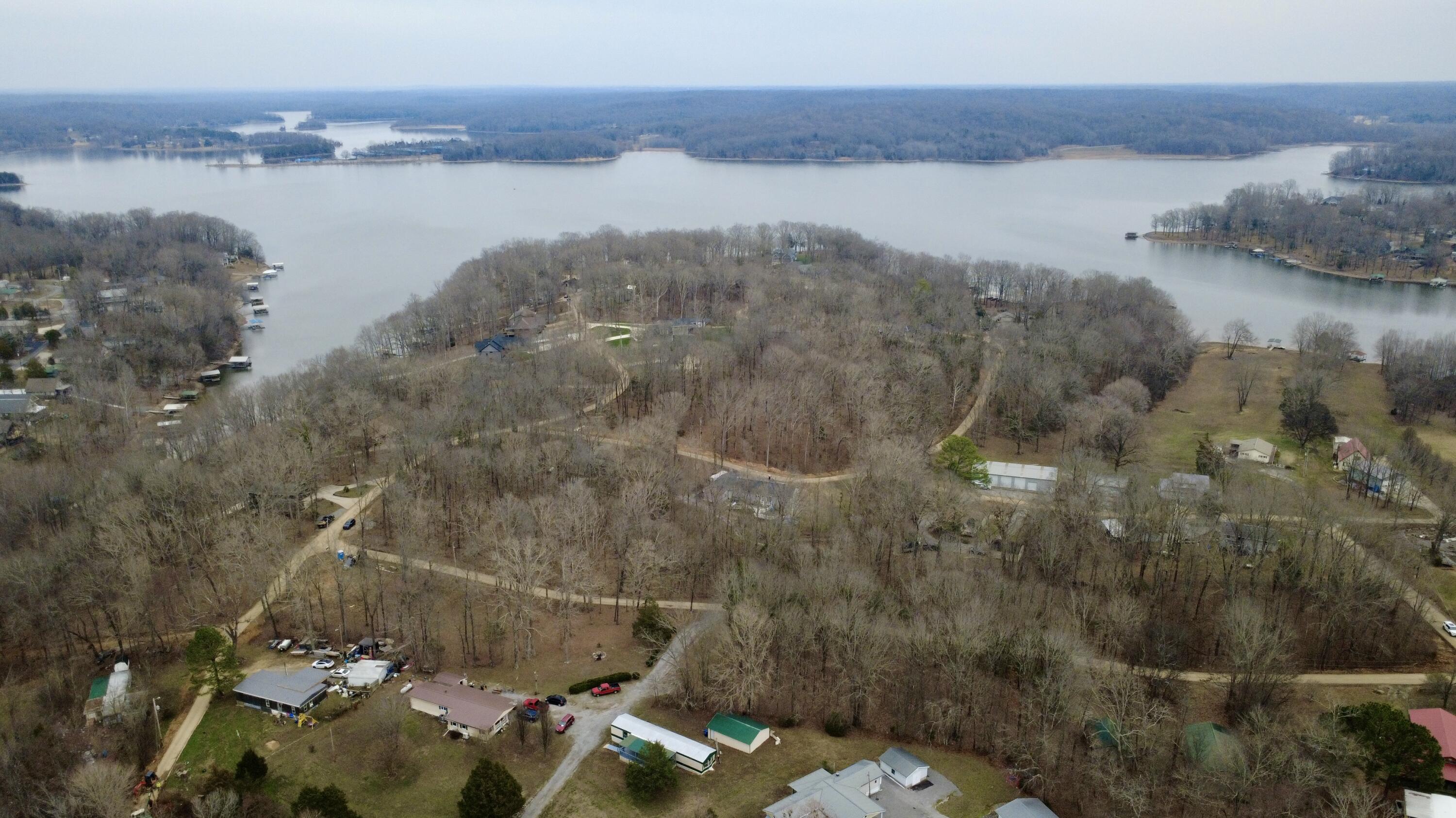 55 Seminole Drive Property Photo 4