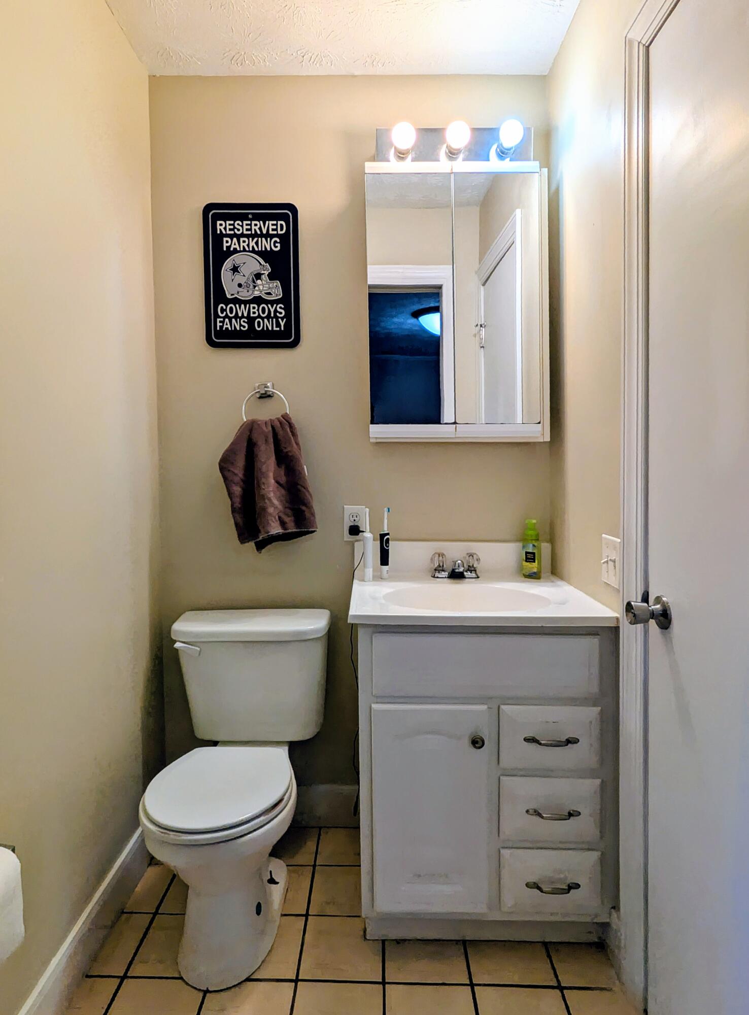 102 Shannon Square Property Photo 22