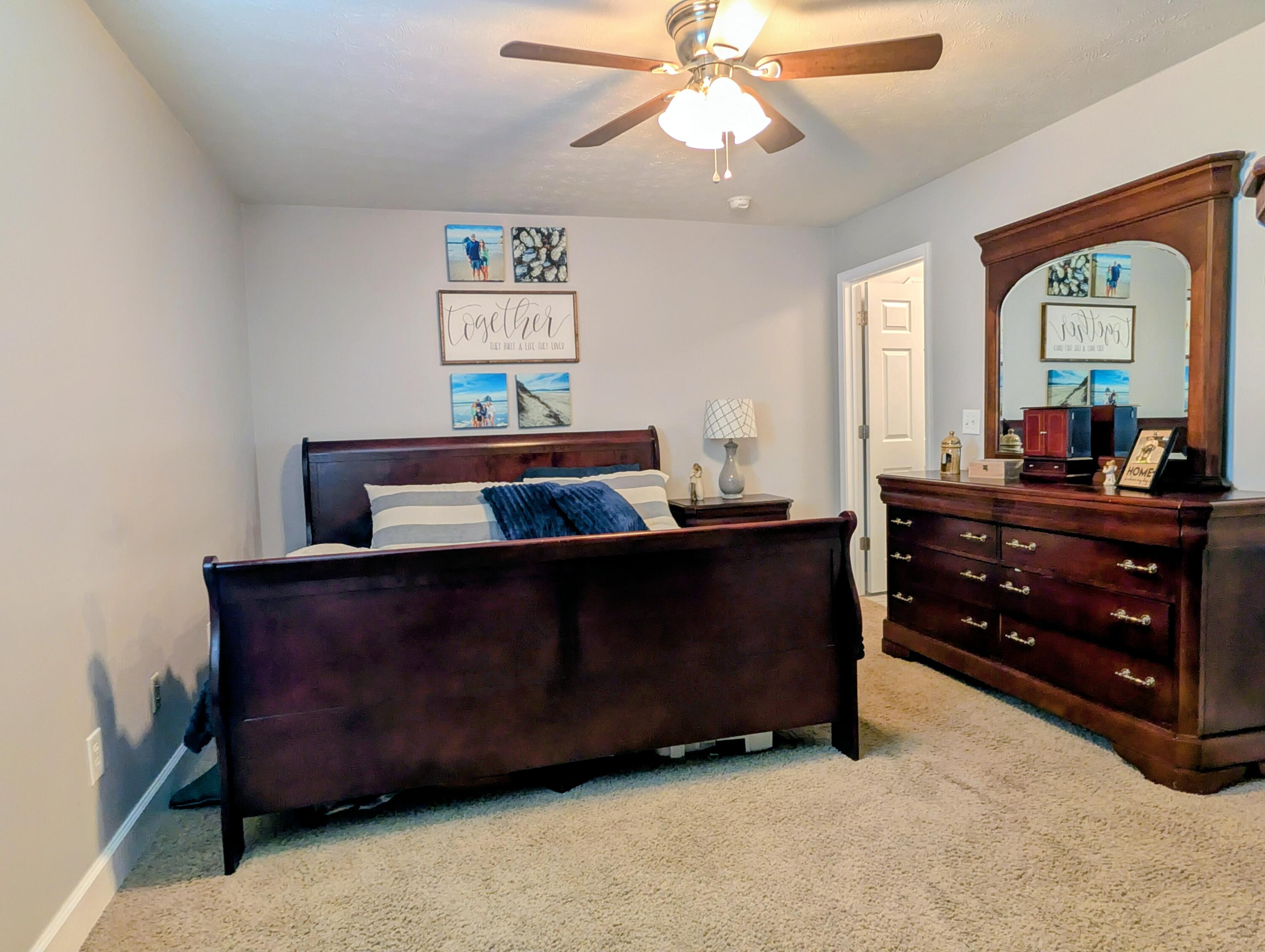 102 Shannon Square Property Photo 30