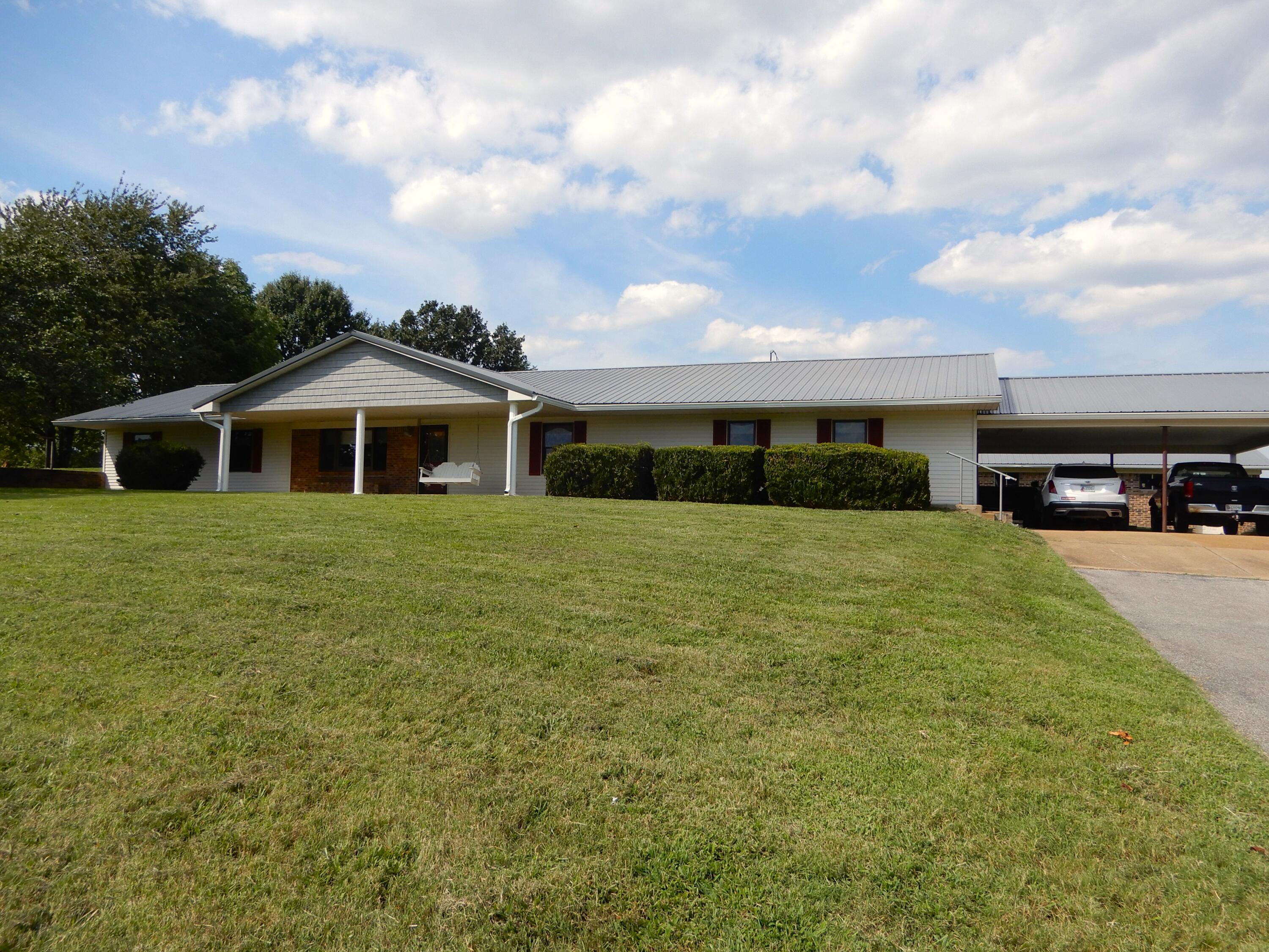1875 State Route 384 Property Photo 1