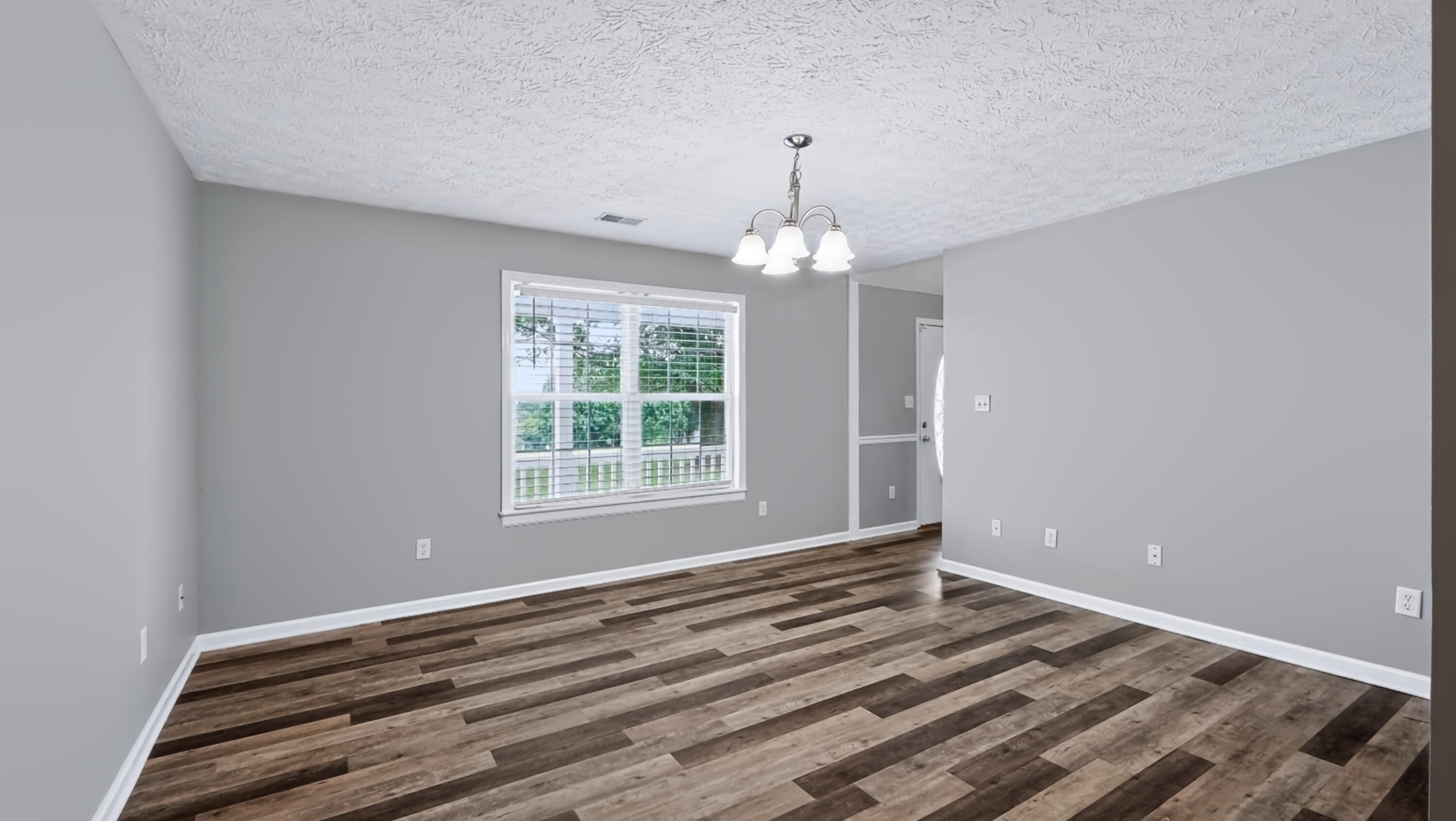 121 Westwood Drive Property Photo 15