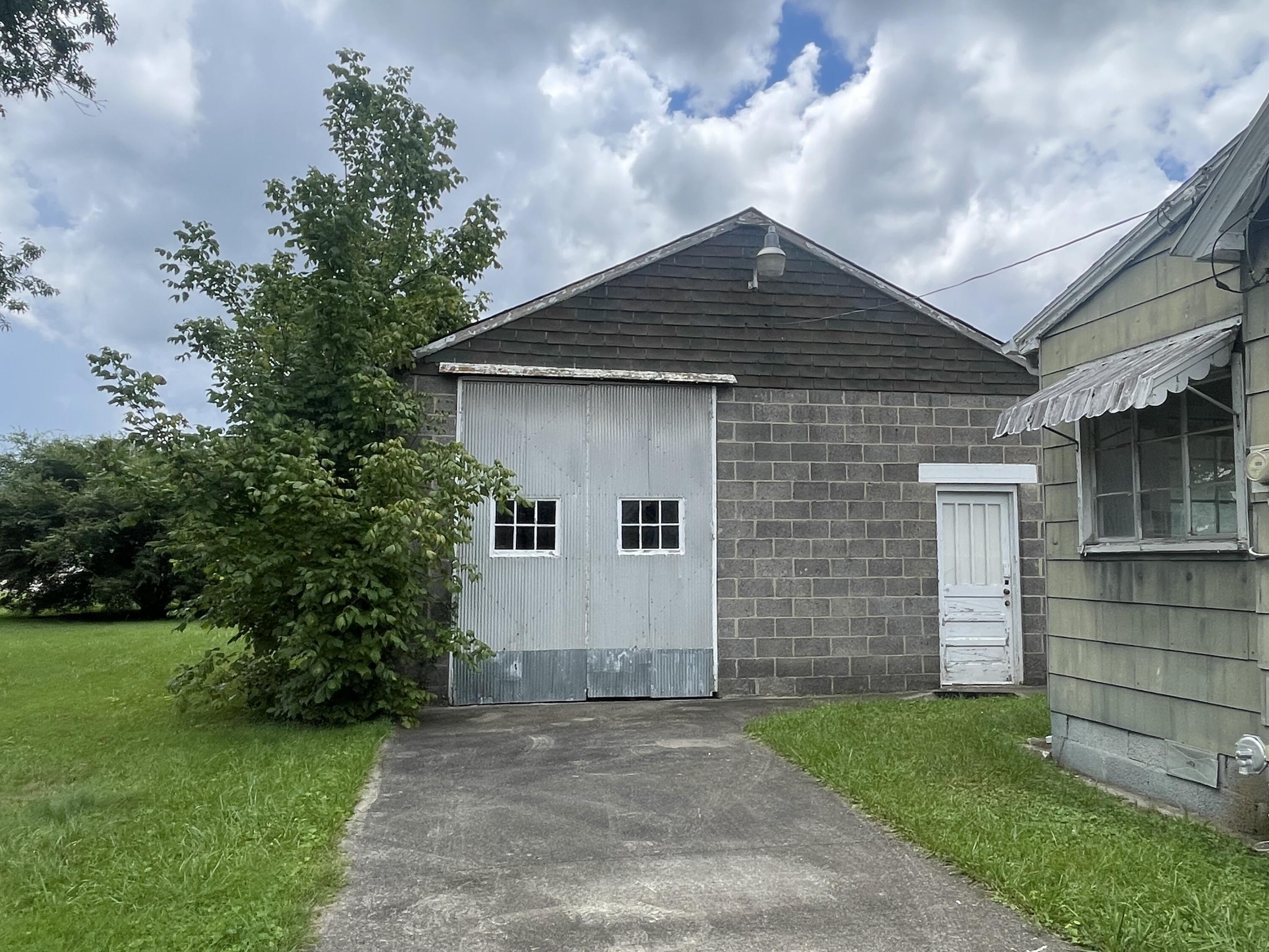 103 Holt Avenue Property Photo 19