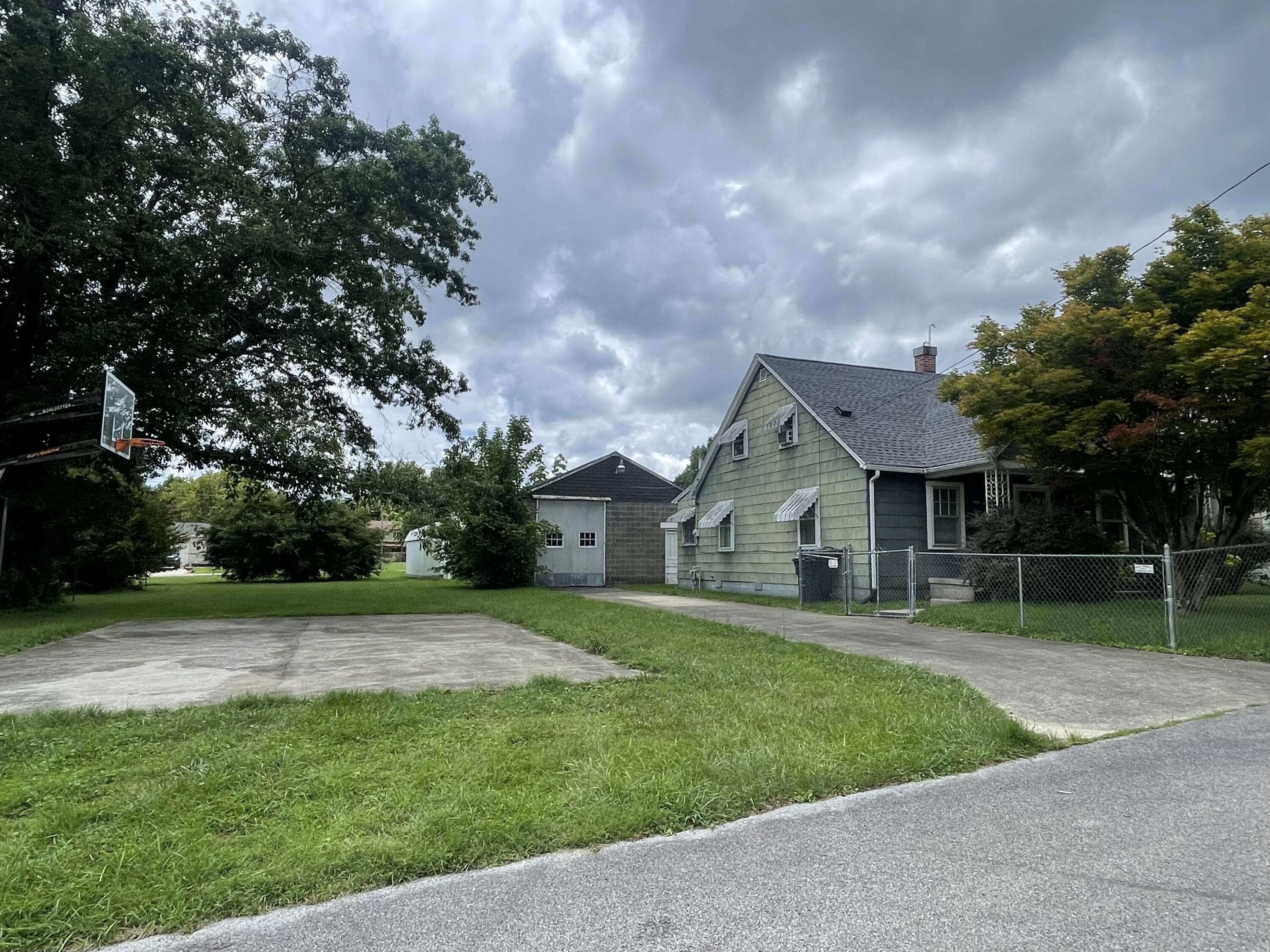 103 Holt Avenue Property Photo 22