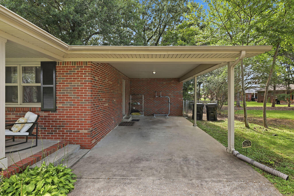 1639 Catalina Drive Property Photo 6