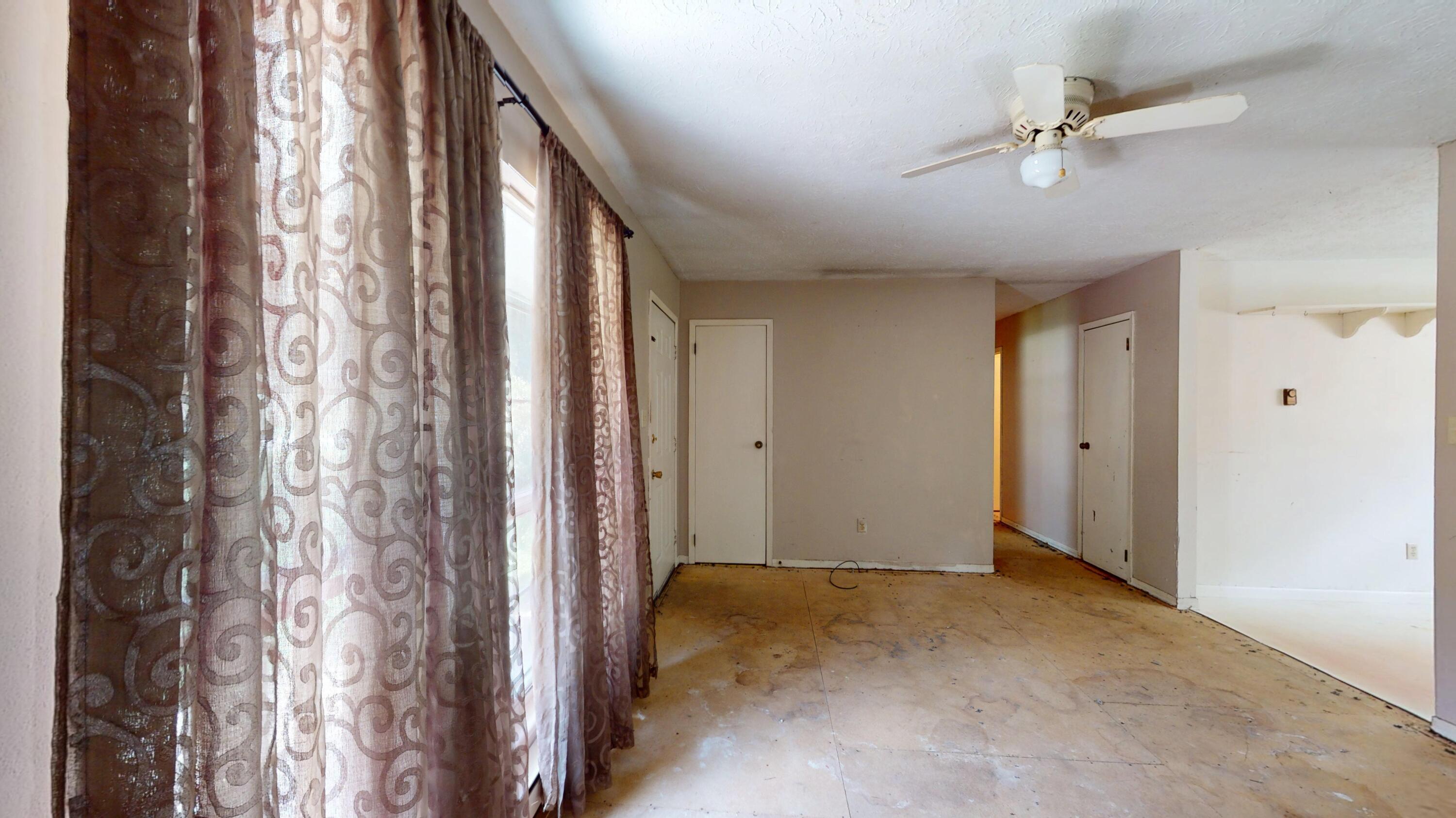 98 Cooper Street Property Photo 9