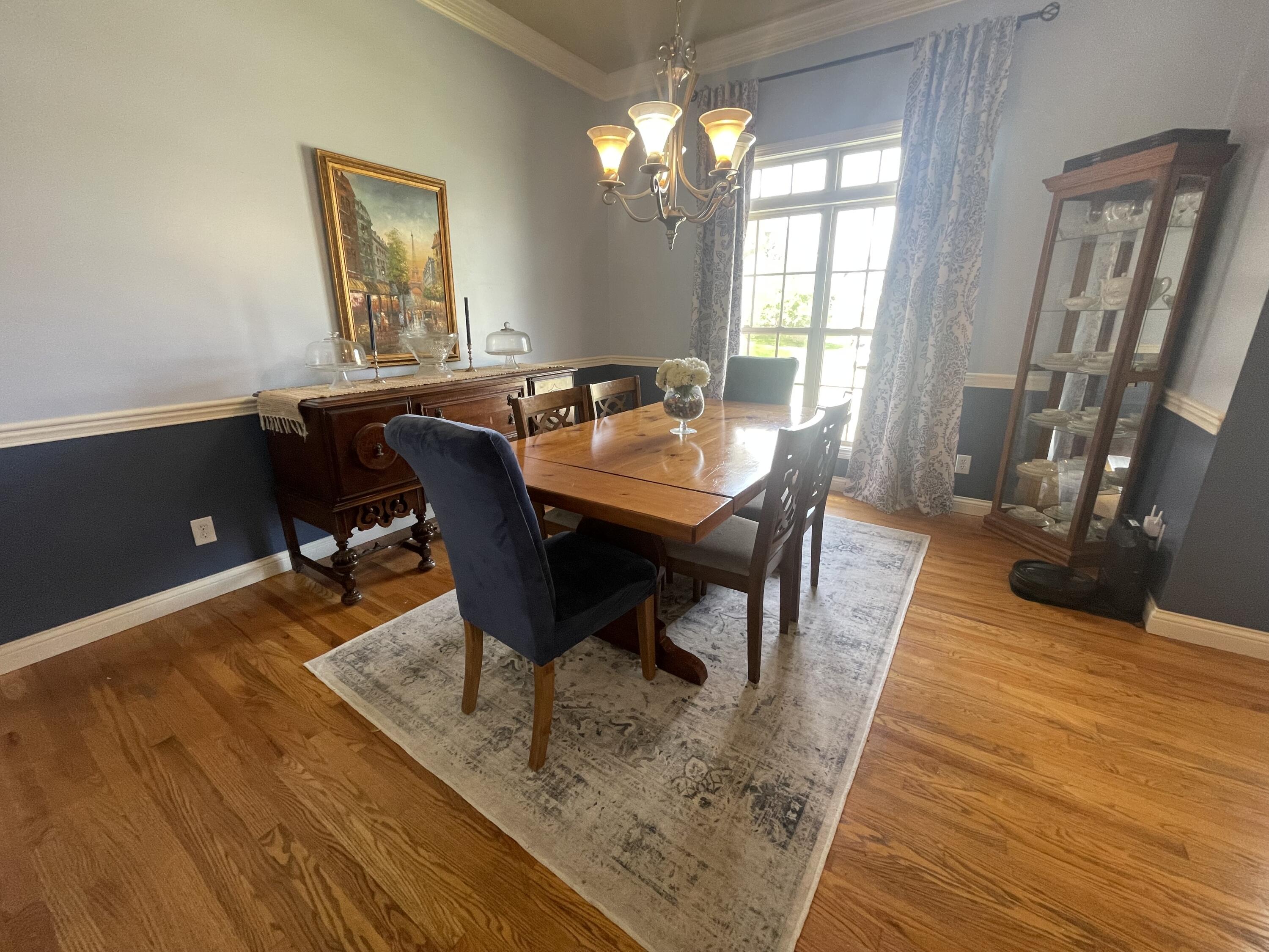125 Amiens Boulevard Property Photo 3