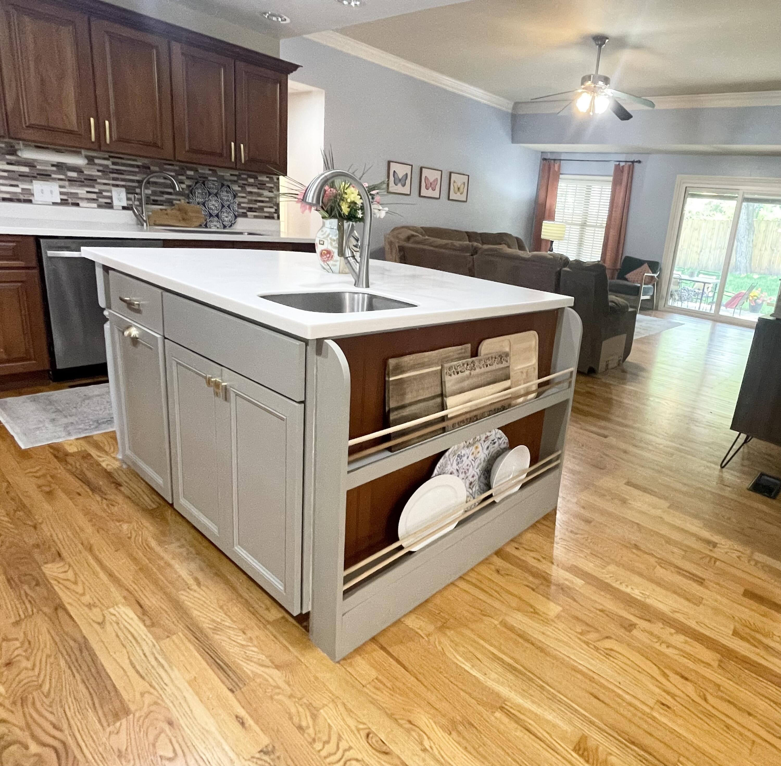 125 Amiens Boulevard Property Photo 8