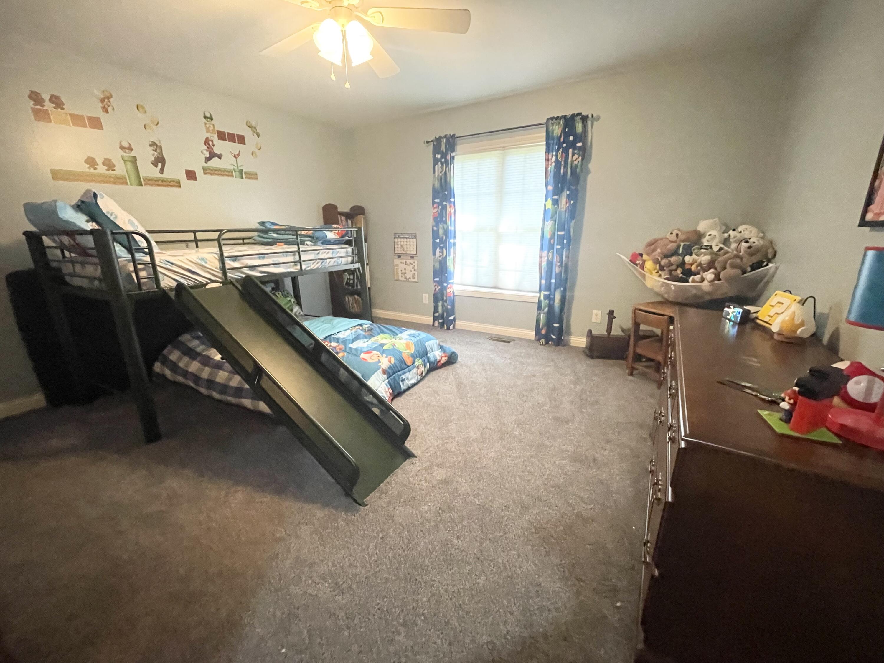 125 Amiens Boulevard Property Photo 21