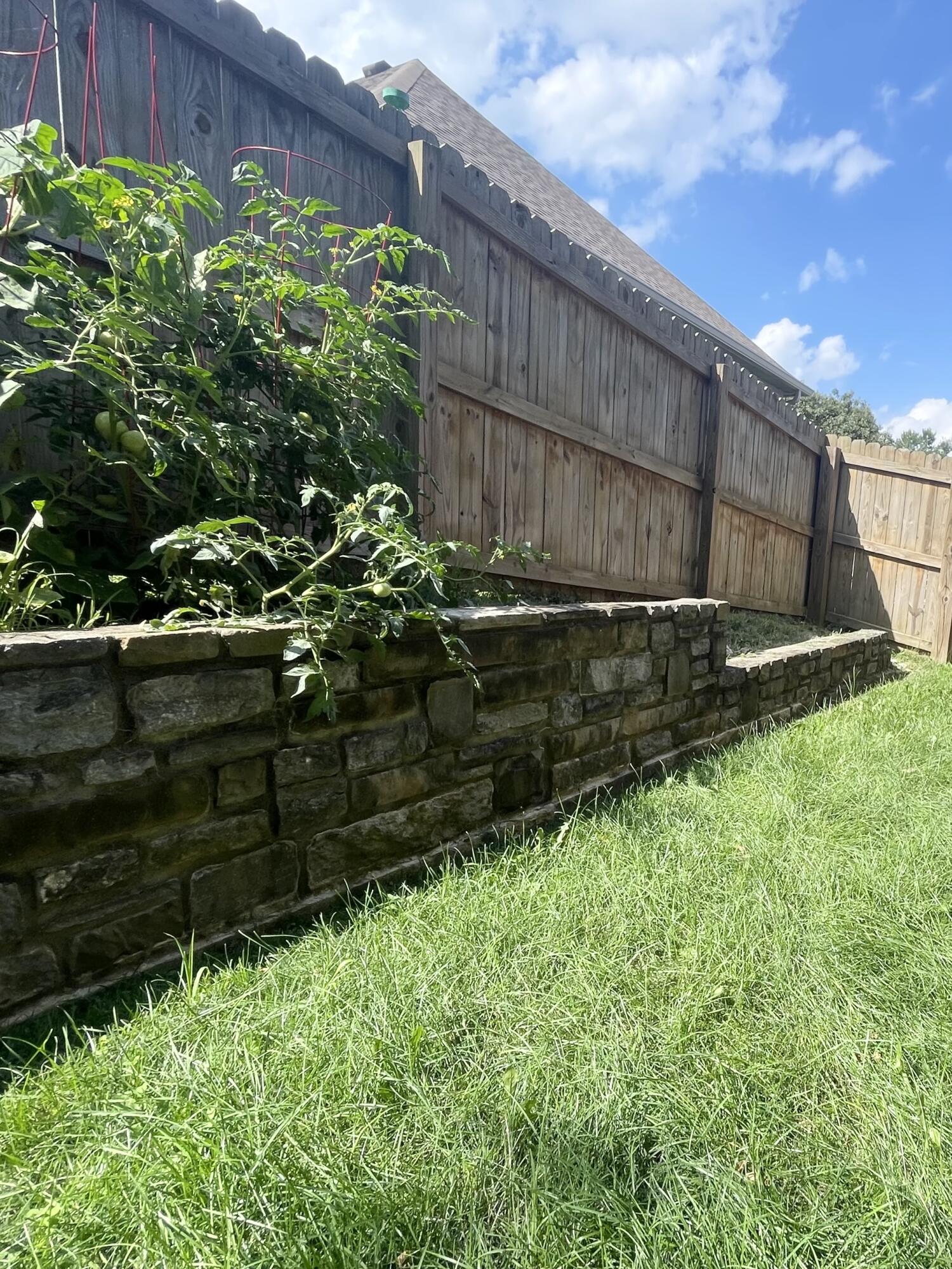 125 Amiens Boulevard Property Photo 27