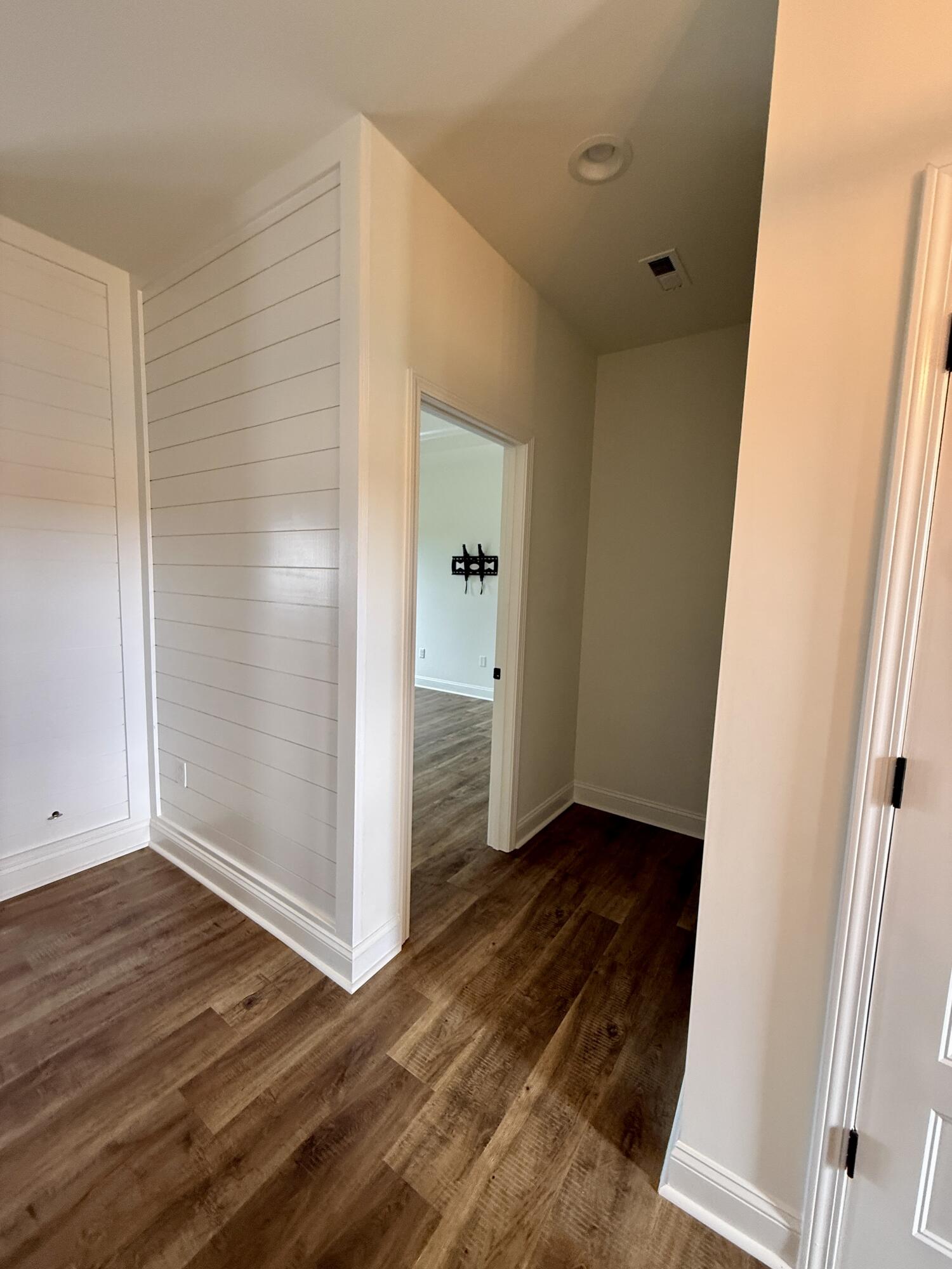 502 Chickasaw Drive Property Photo 28