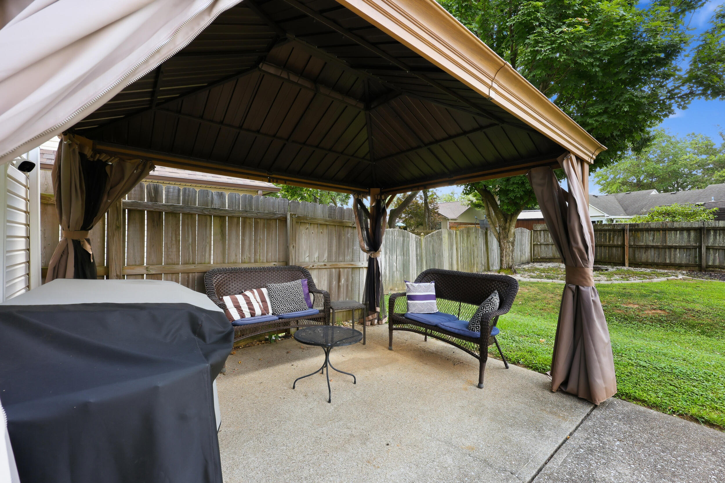 805 Willow Oak Circle Property Photo 29