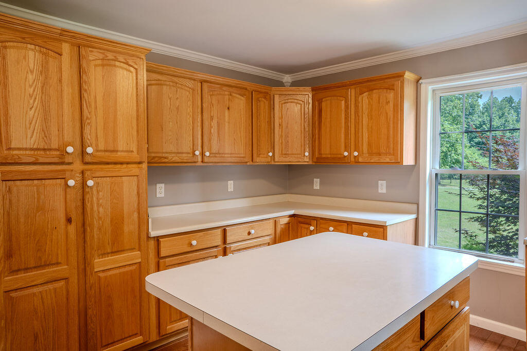 3152 Tipton Road Property Photo 10