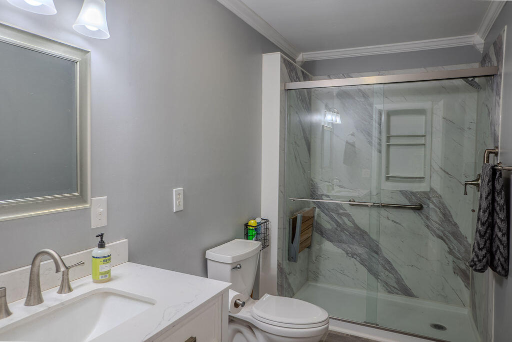 3152 Tipton Road Property Photo 13