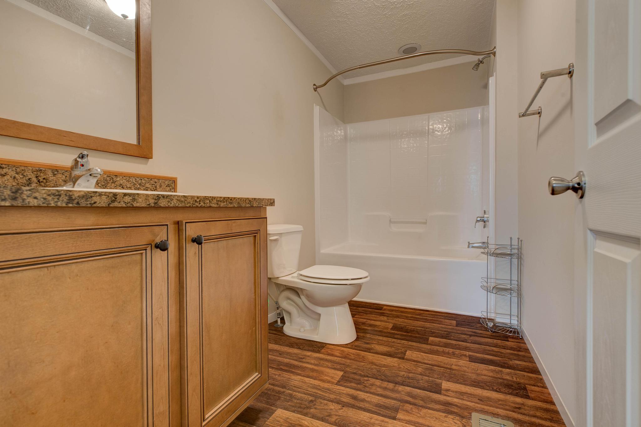 422 S Queen Street Property Photo 16