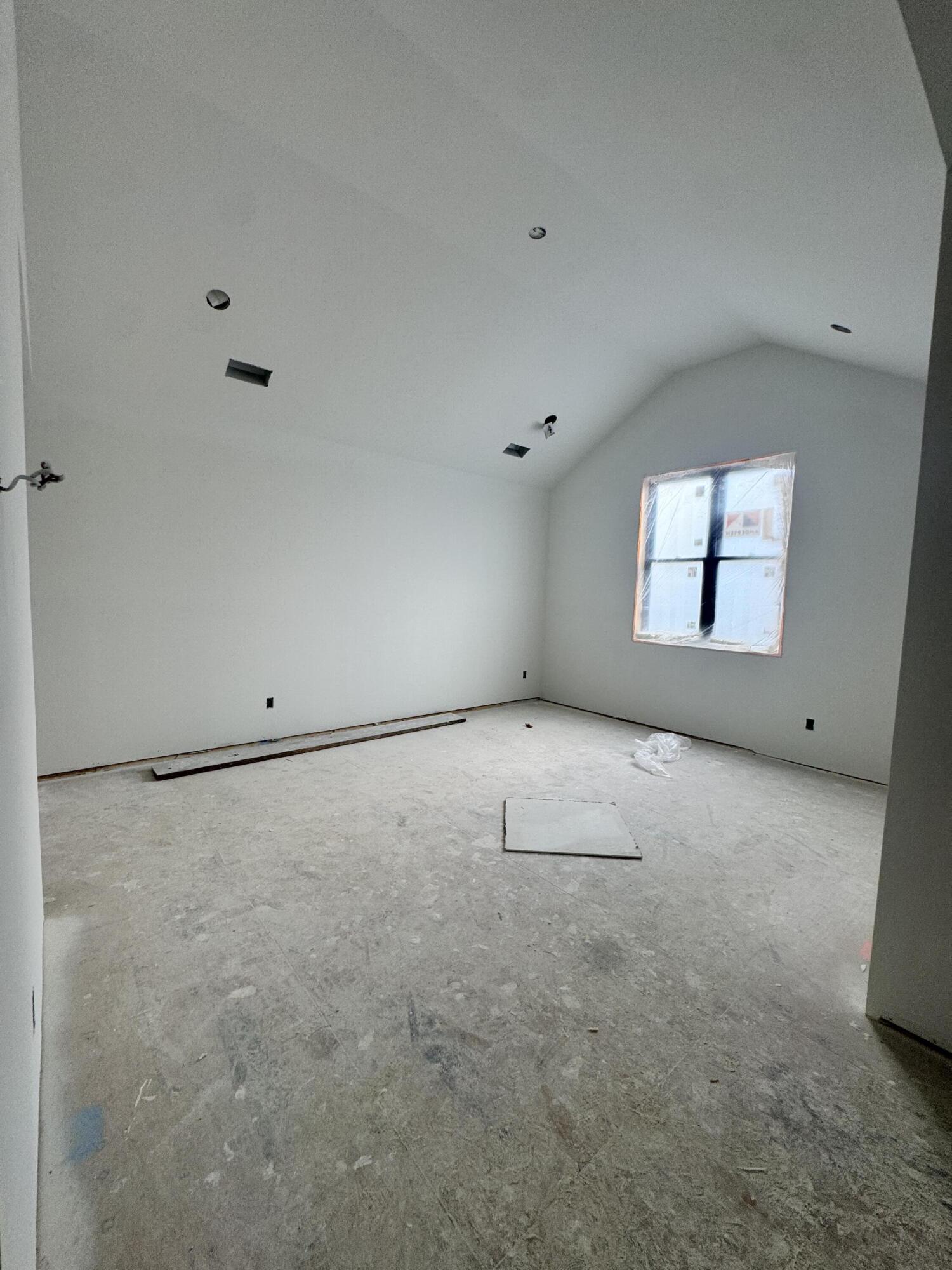 815 Bellerive Boulevard Property Photo 7