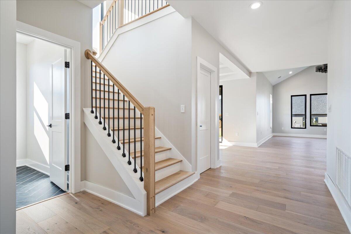 815 Bellerive Boulevard Property Photo 8