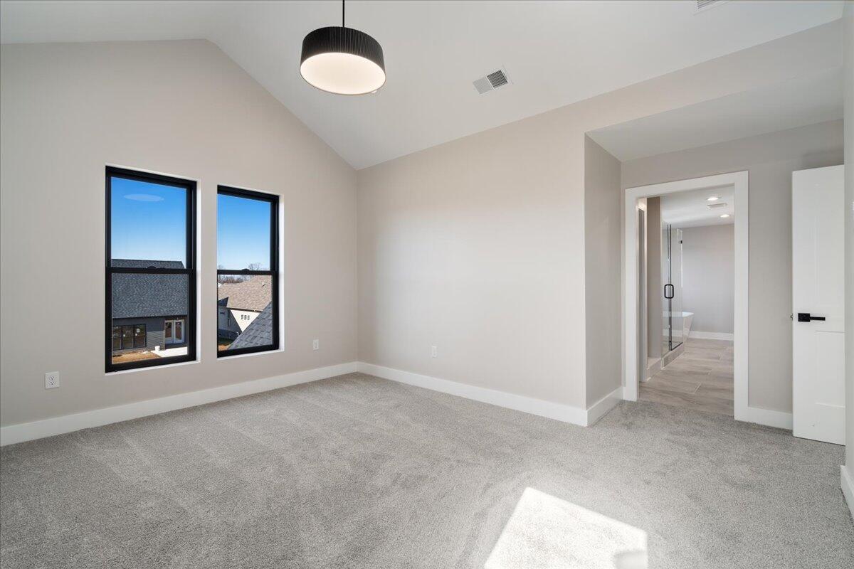 815 Bellerive Boulevard Property Photo 24