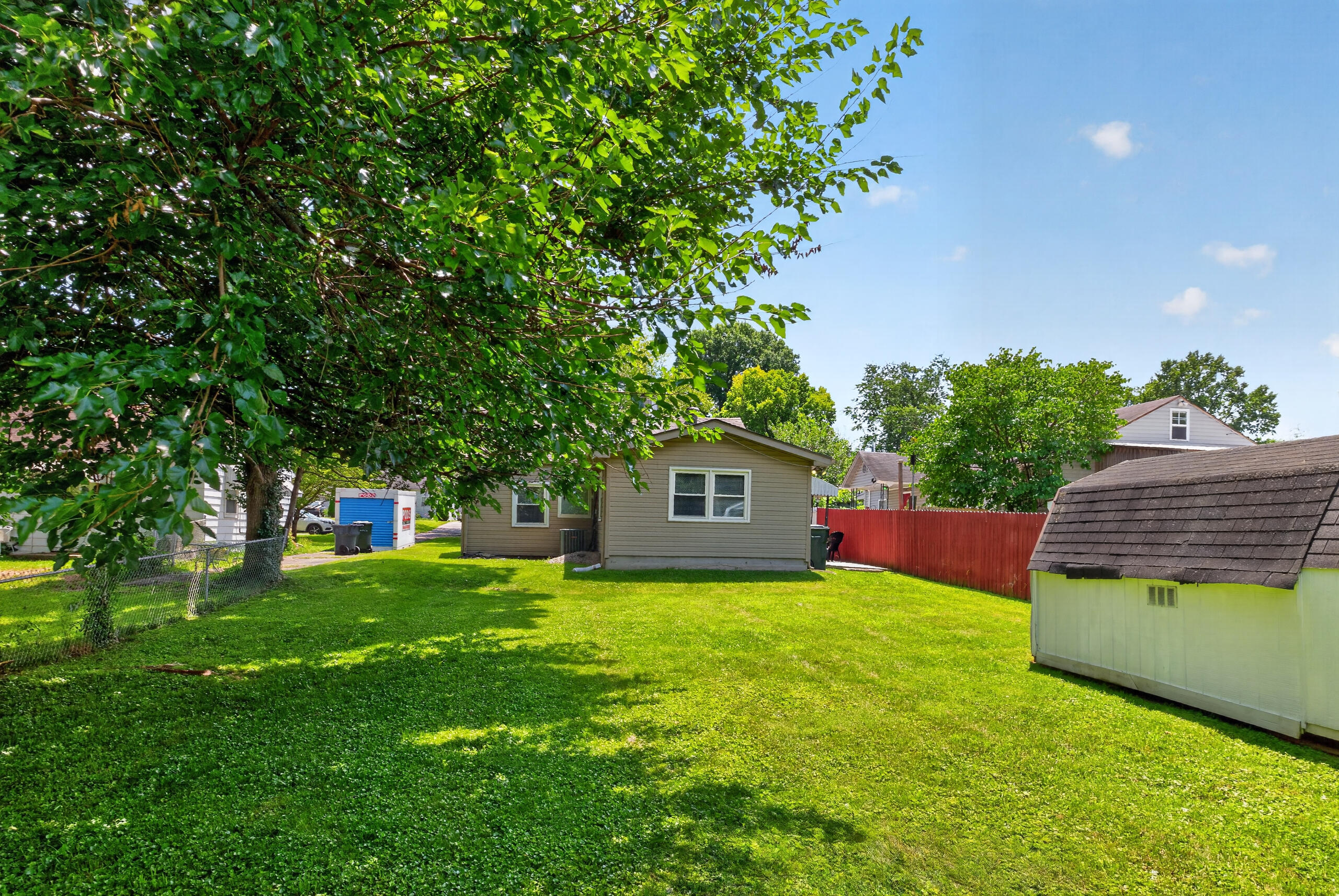 1043 Marcellus Drive Property Photo 24