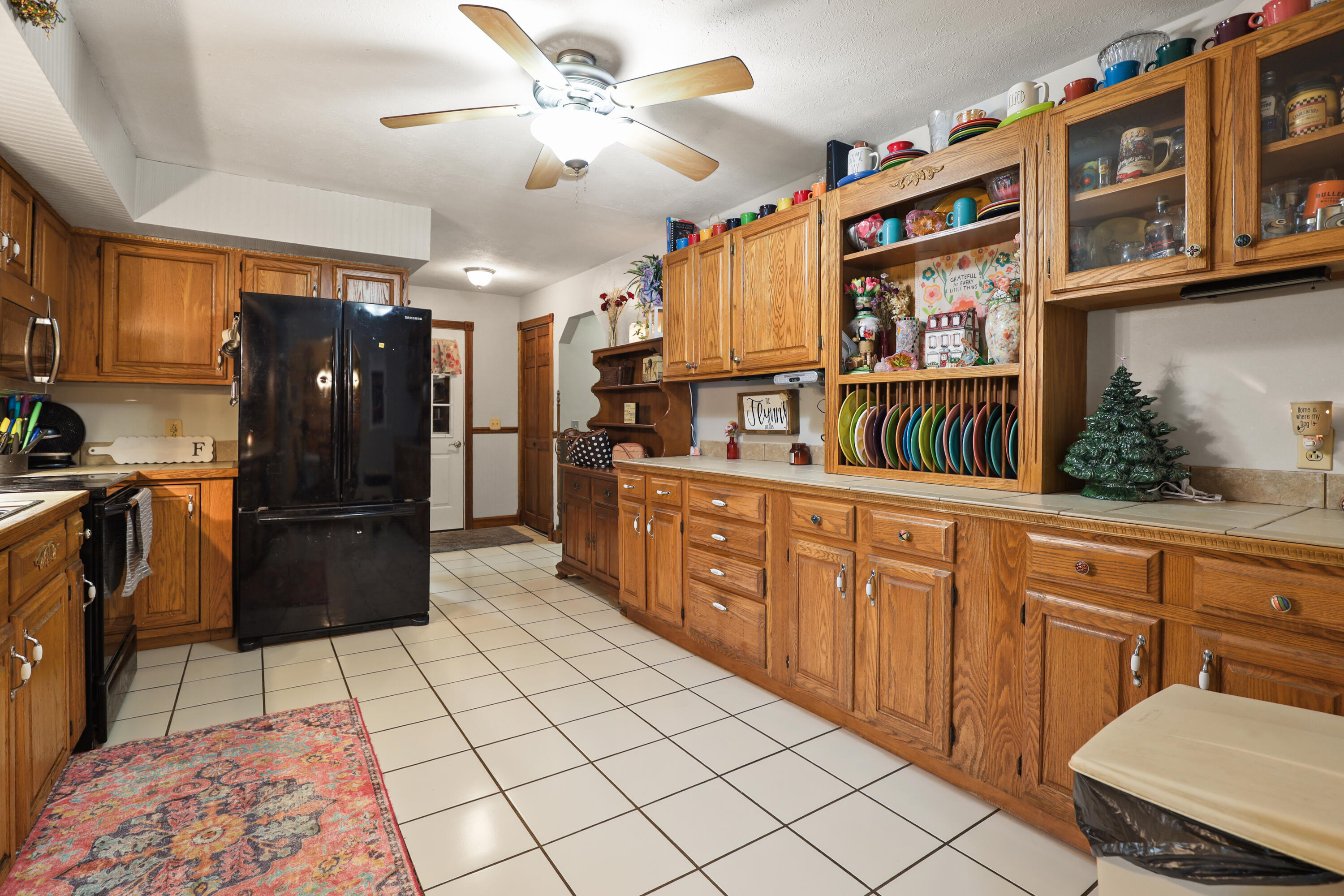 322 Spring Cut Circle Property Photo 5