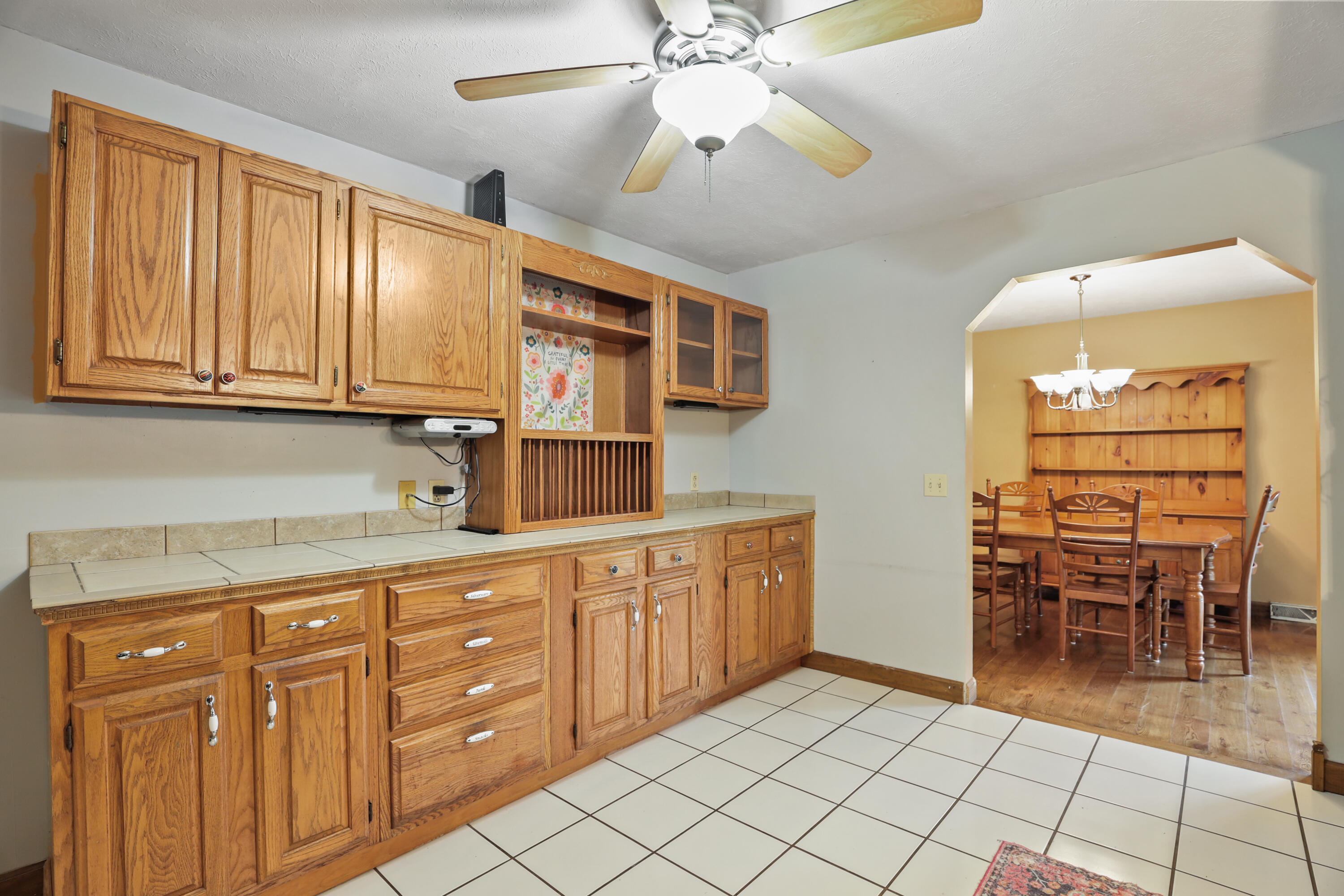 322 Spring Cut Circle Property Photo 11