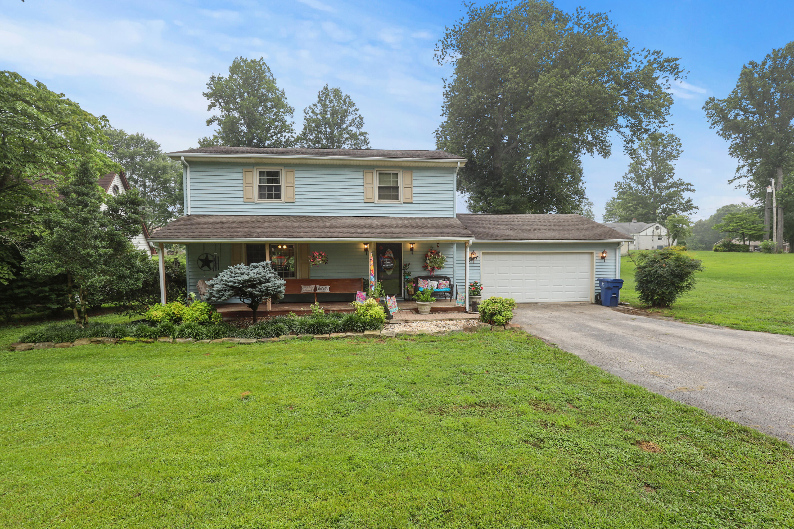 322 Spring Cut Circle Property Photo 19