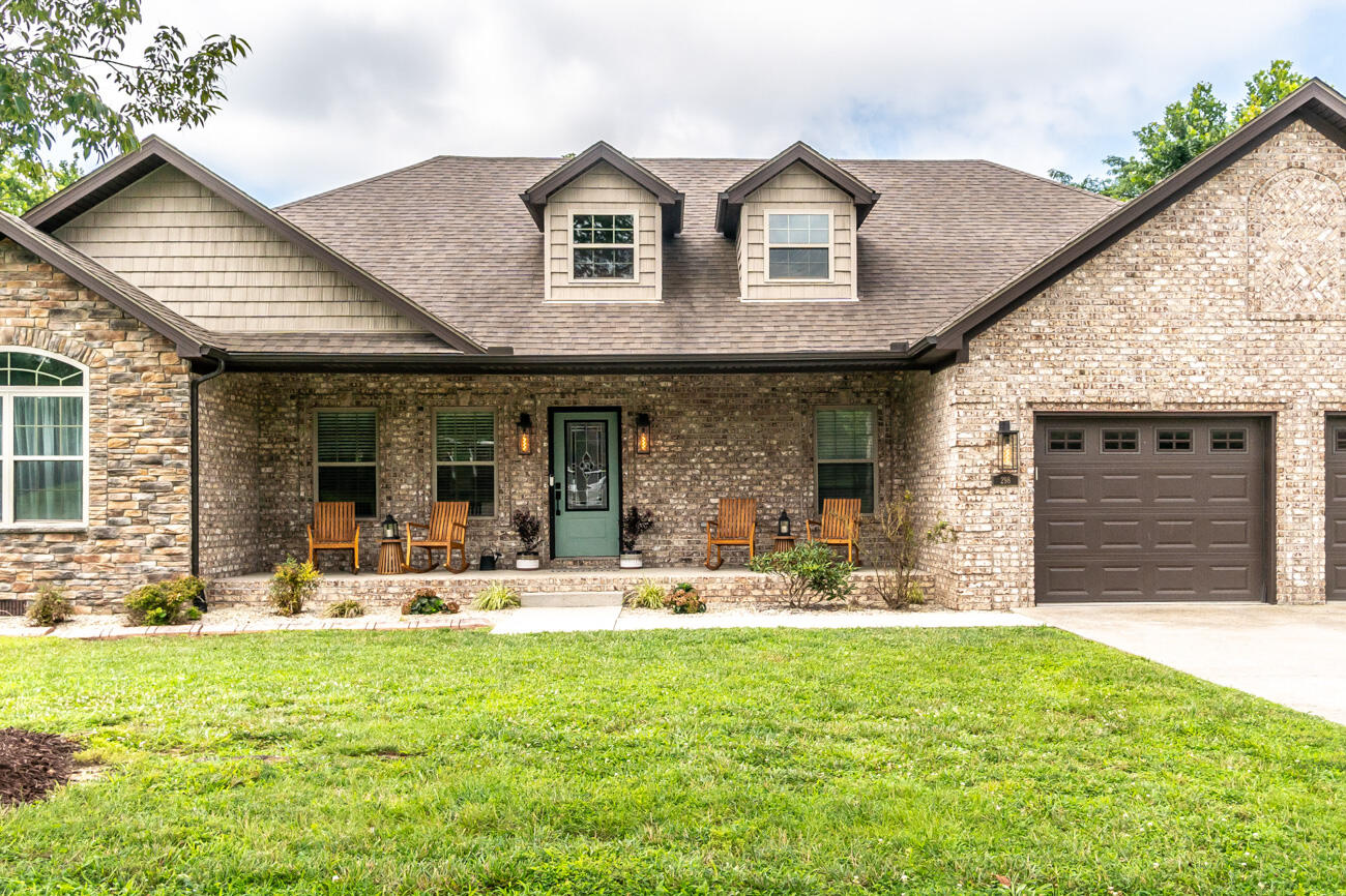 298 Waco Heights Property Photo 3