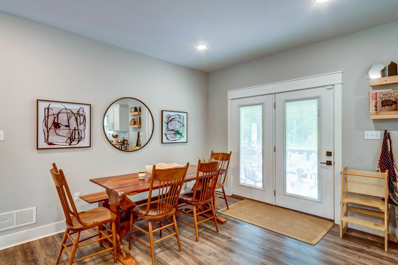 298 Waco Heights Property Photo 21
