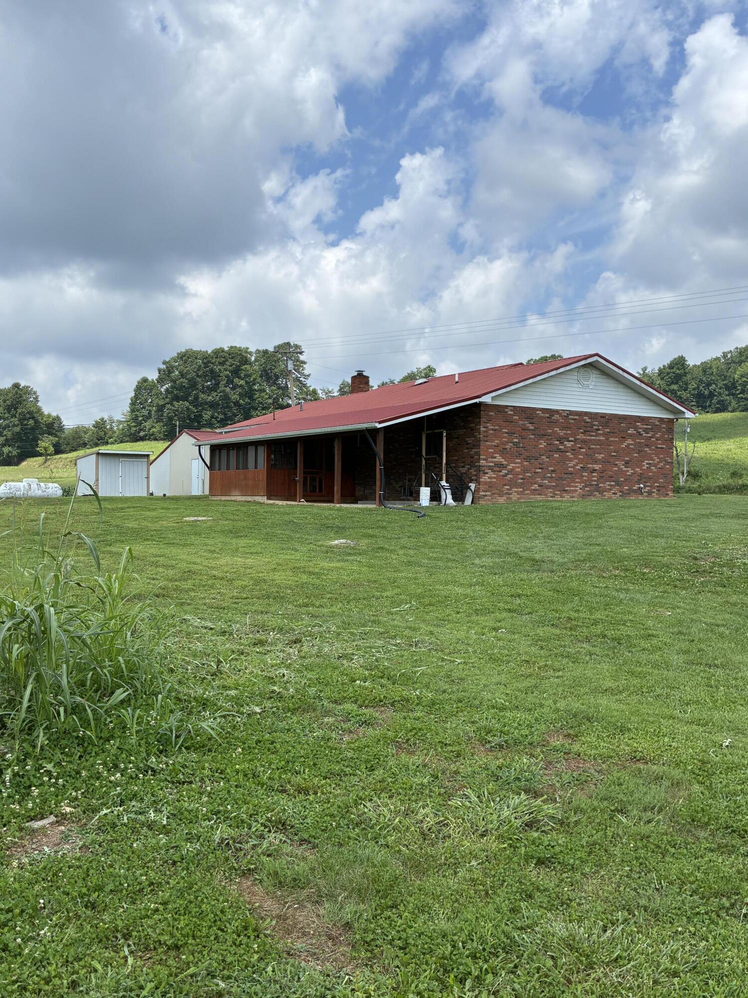1183 Hwy 2027 Property Photo 6
