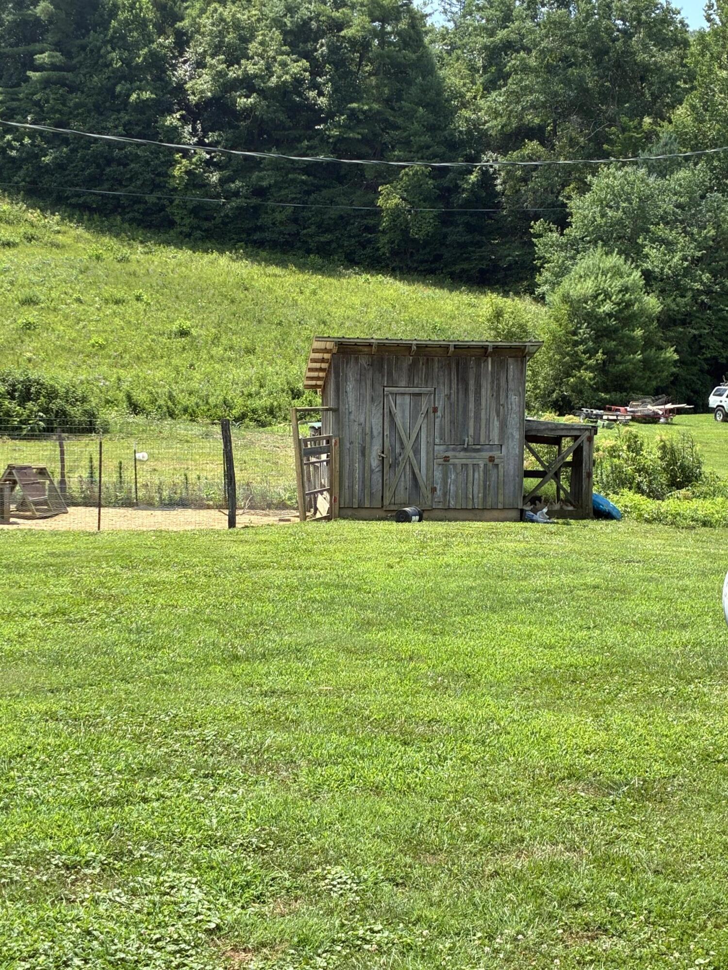 1183 Hwy 2027 Property Photo 14
