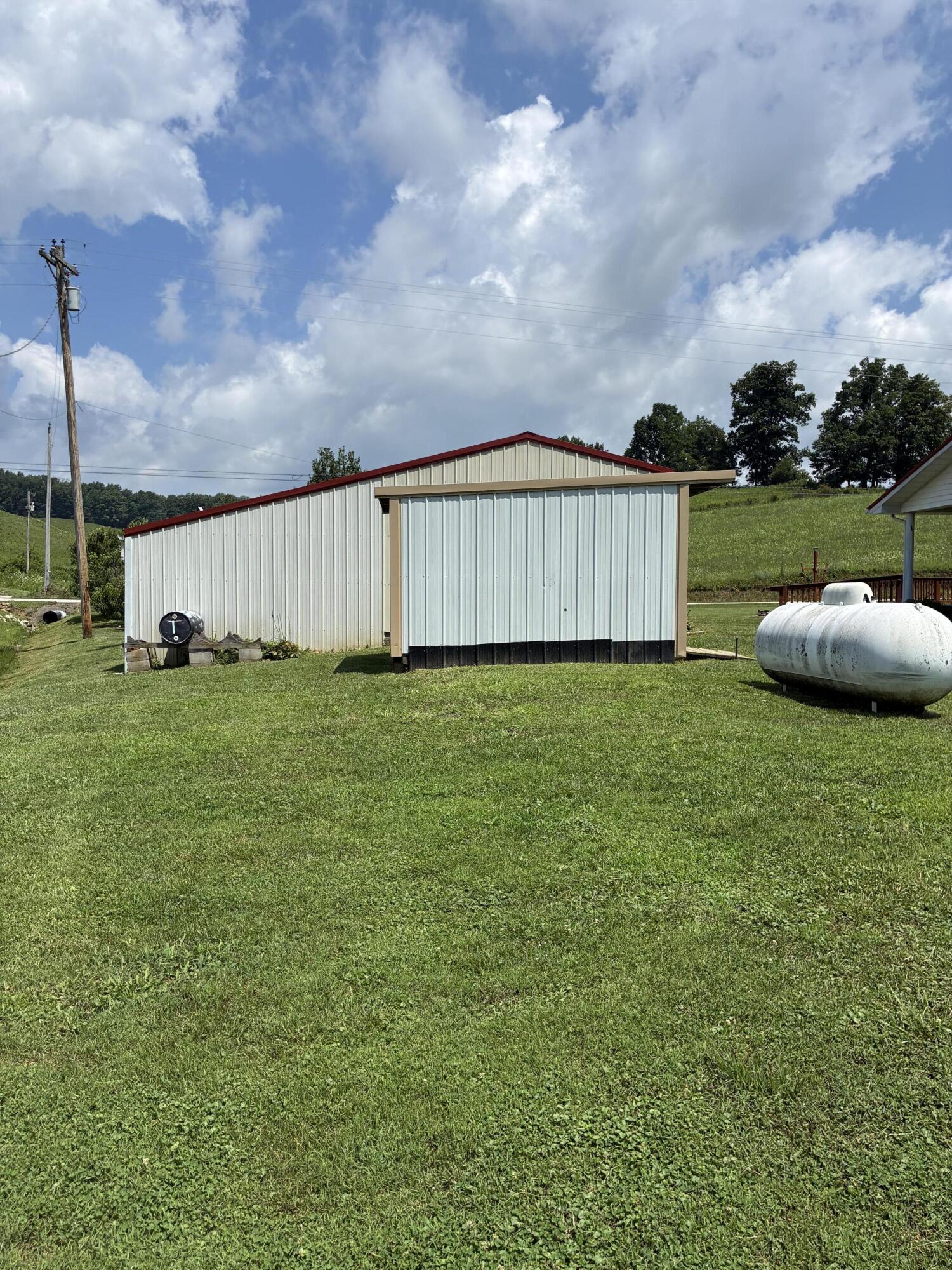 1183 Hwy 2027 Property Photo 15