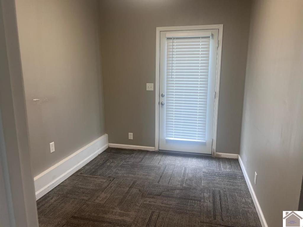 2650 Holt Road Property Photo 11