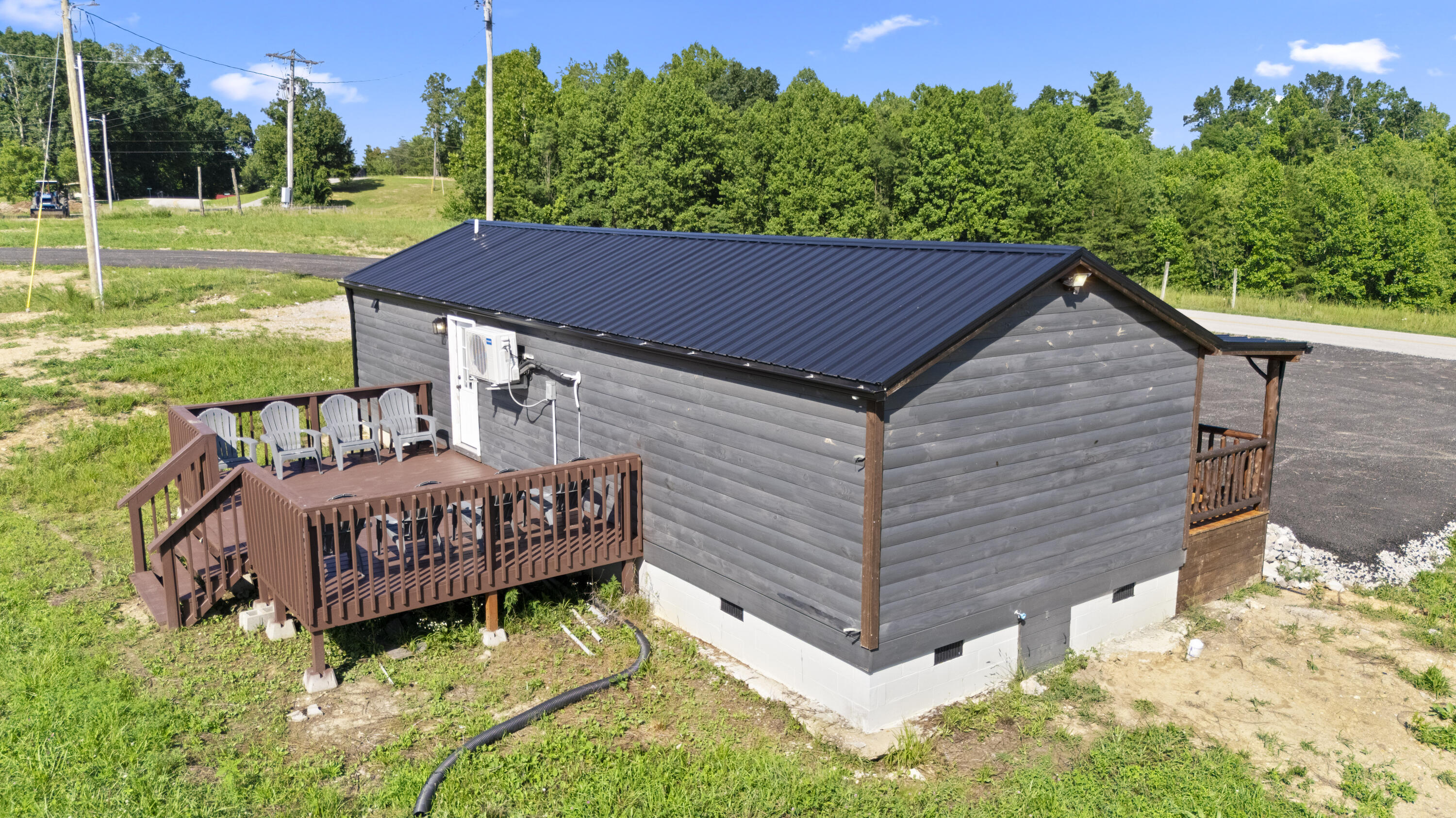 3048 Tarr Ridge Road Property Photo 4